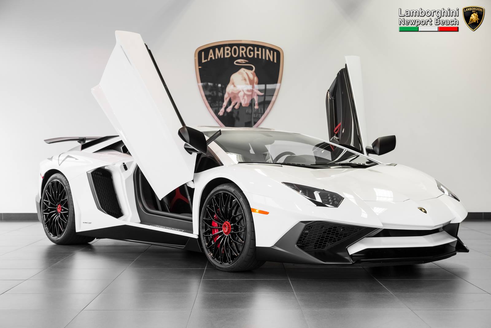 Vehicles Lamborghini Aventador wallpapers