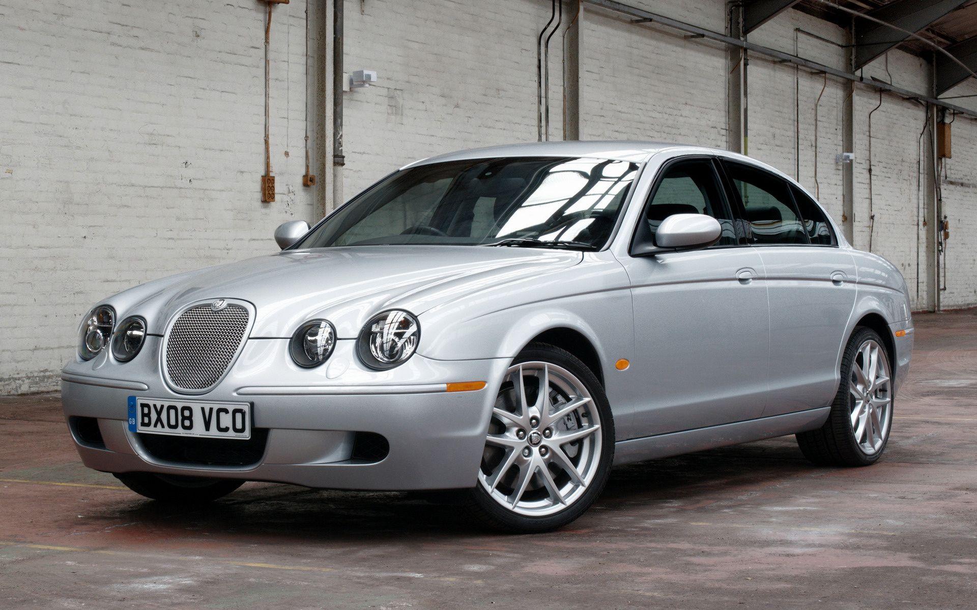 Jaguar S