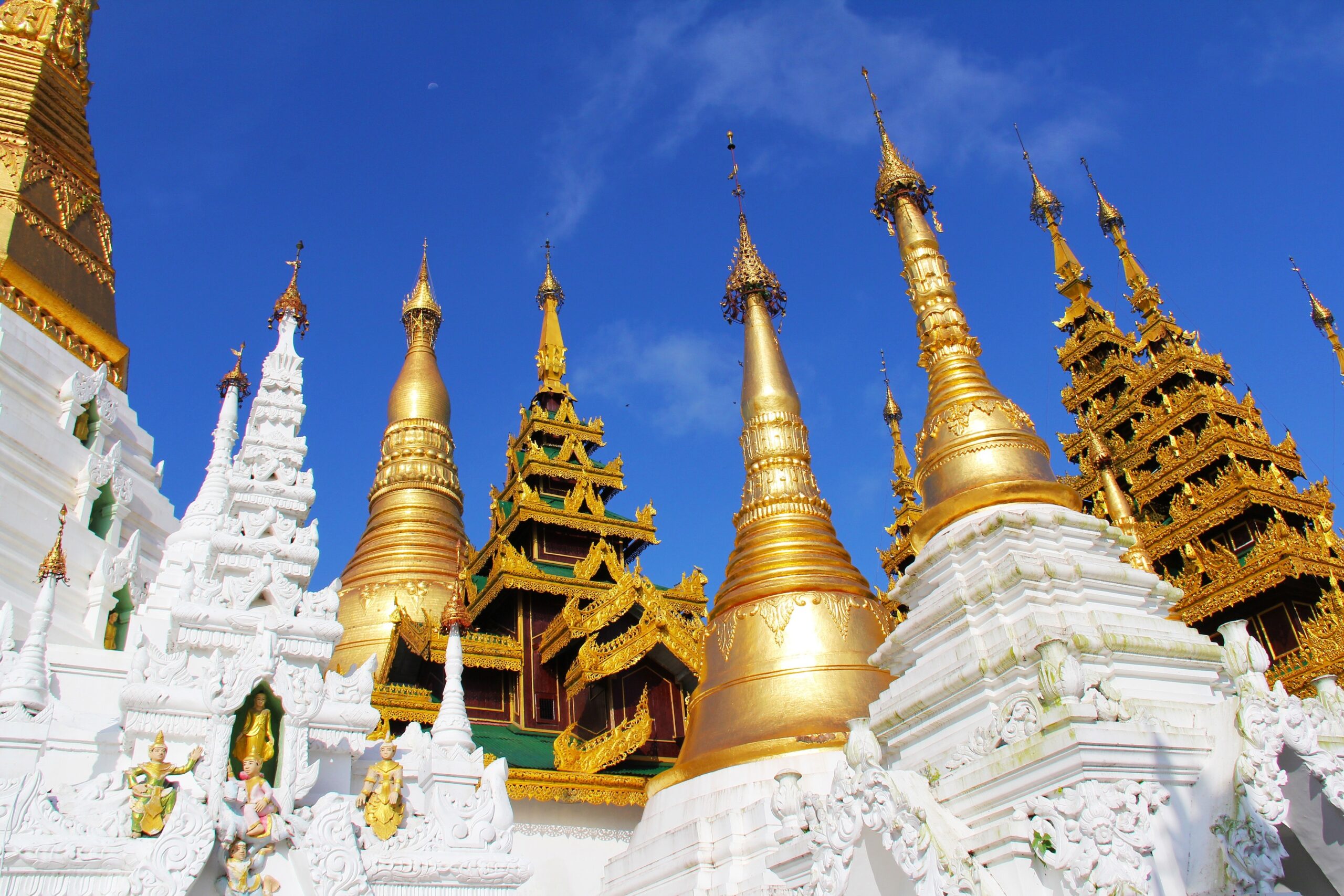 shwedagon pagoda temple free image