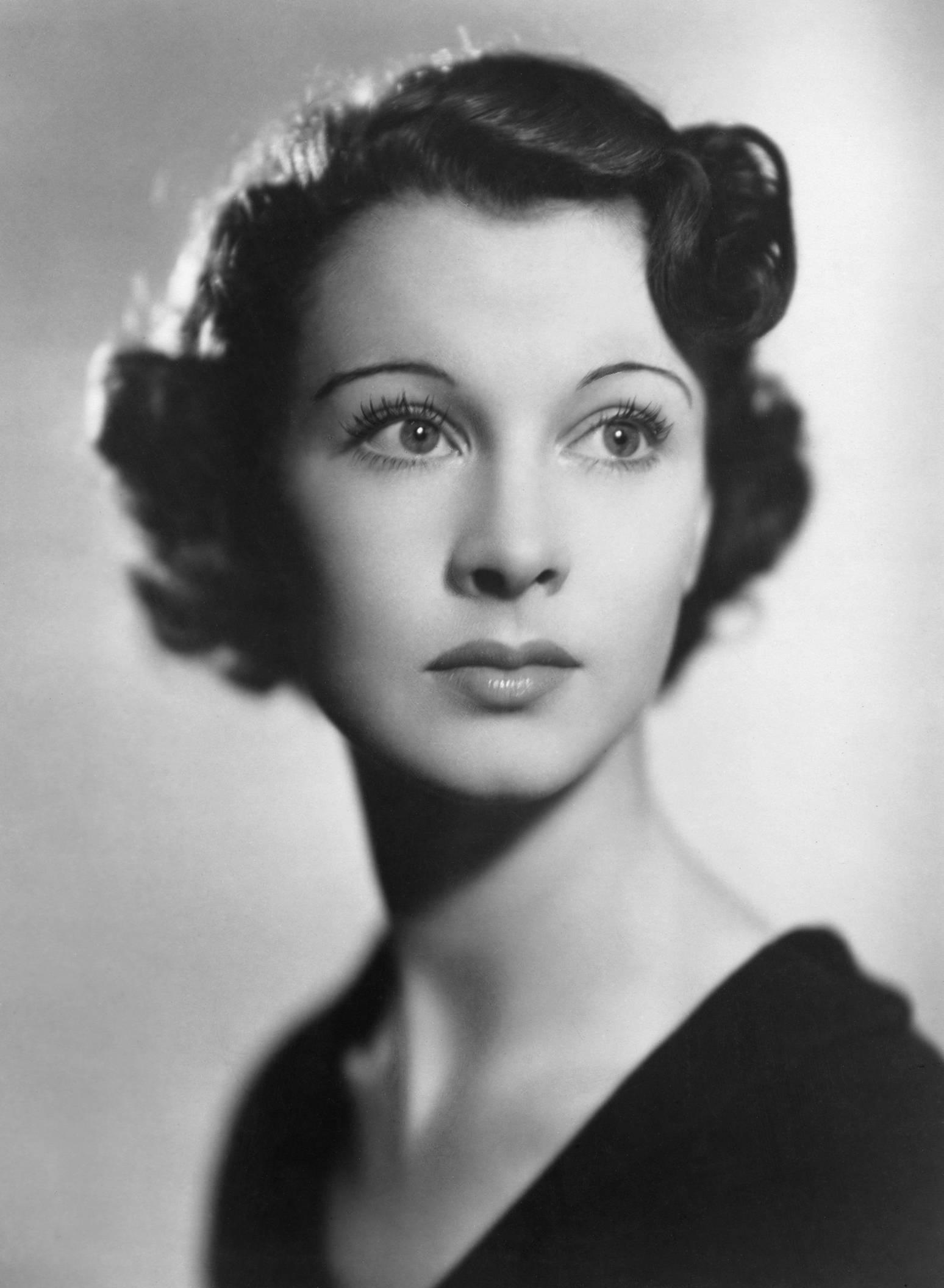 px Vivien Leigh 350.36 KB