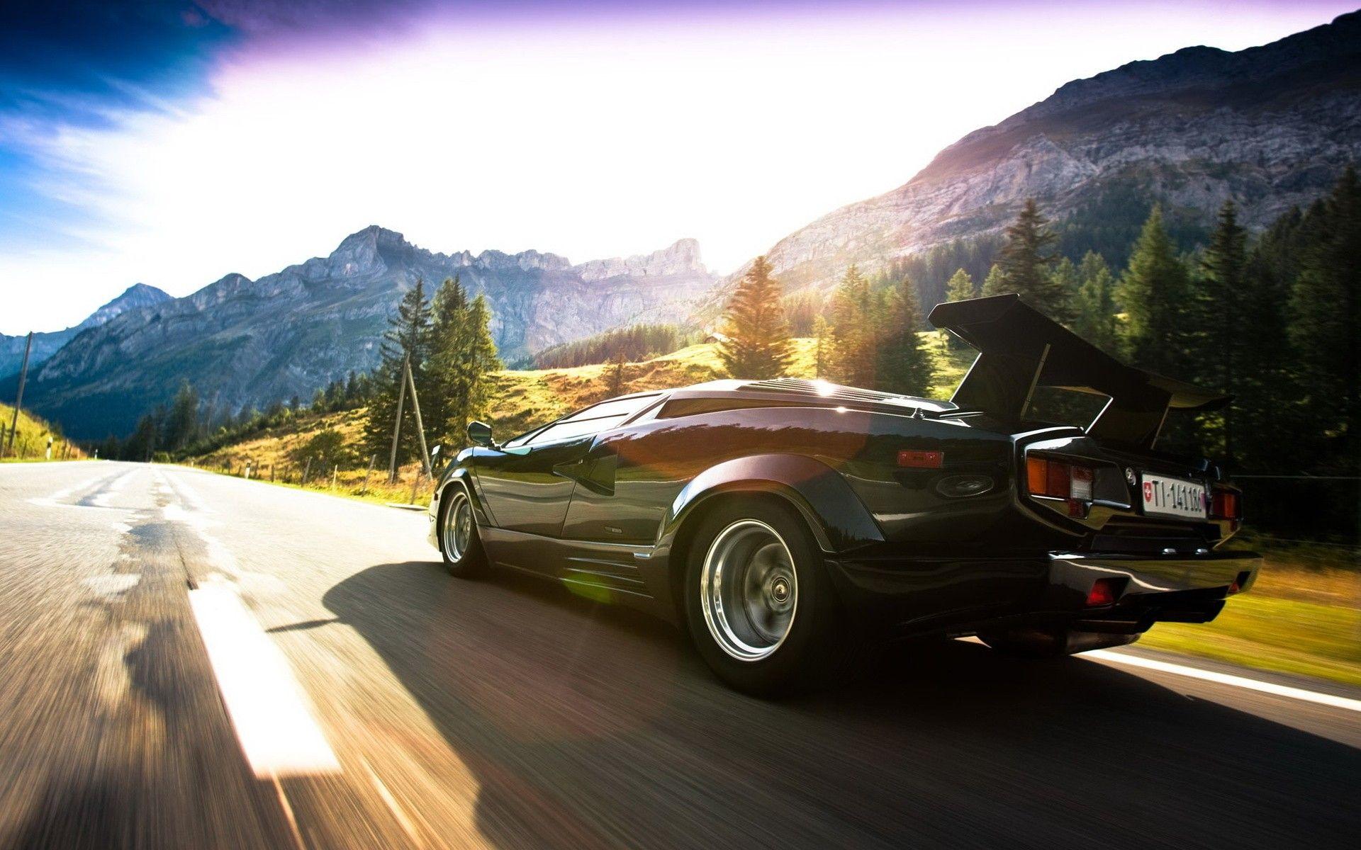 Daily Wallpaper: Lamborghini Countach