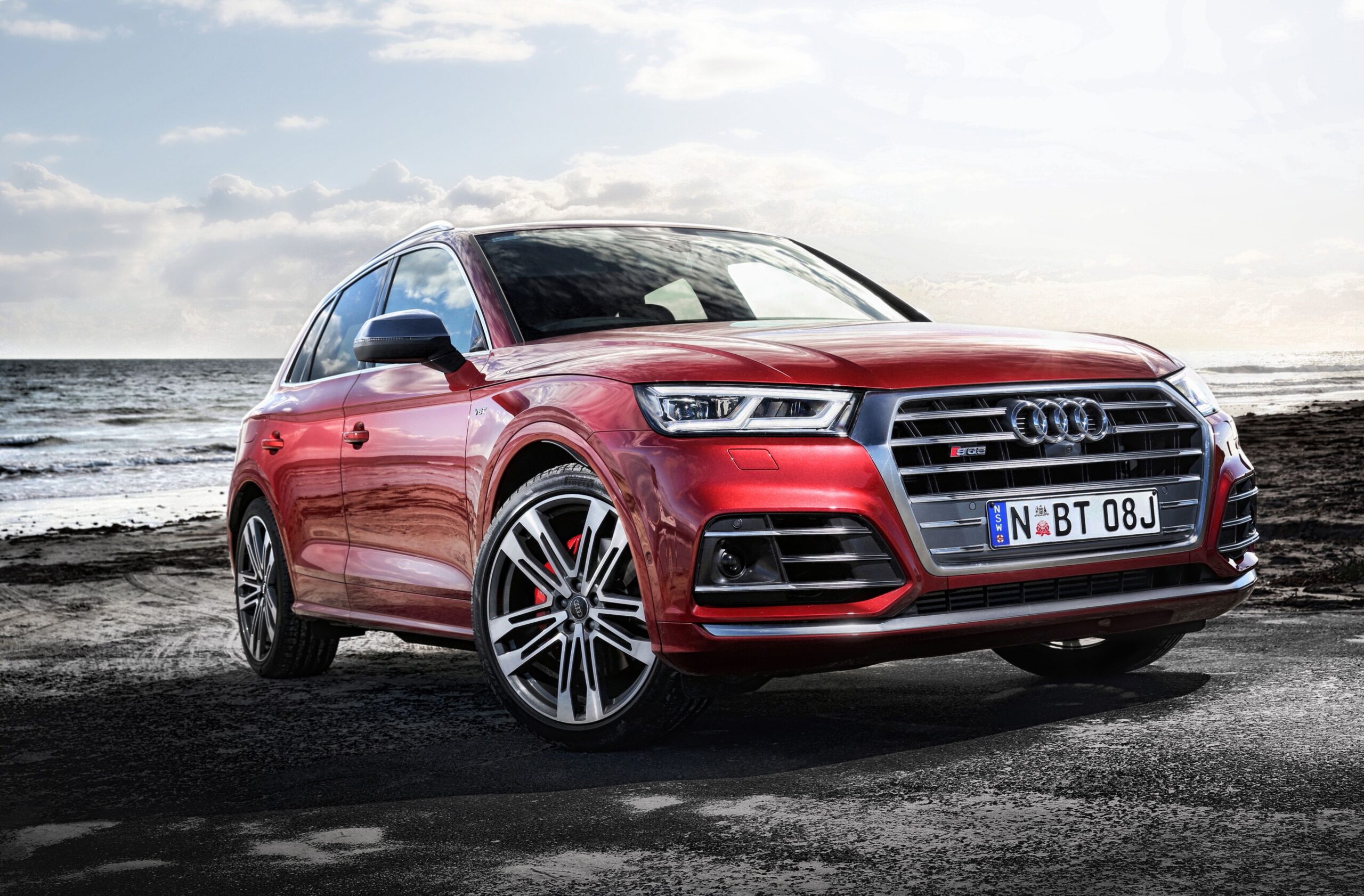 Audi Q5 HD Wallpapers