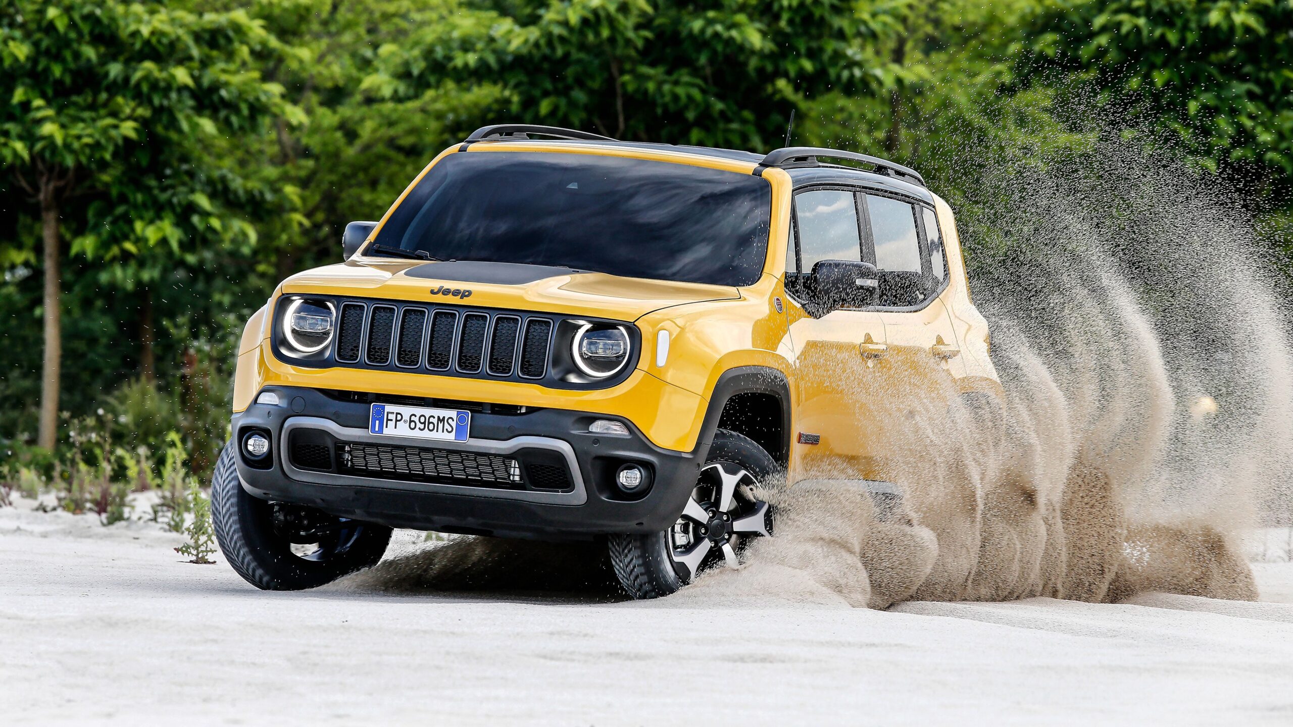 Jeep Renegade Trailhawk 2018 4K Wallpapers