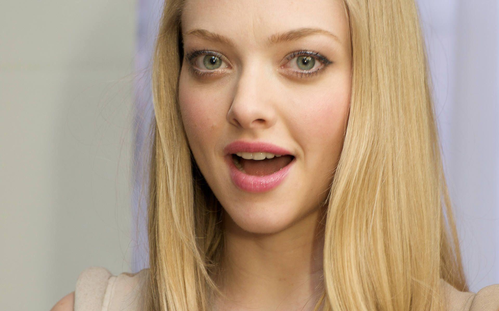 Amanda Seyfried Image 10 HD Screensavers