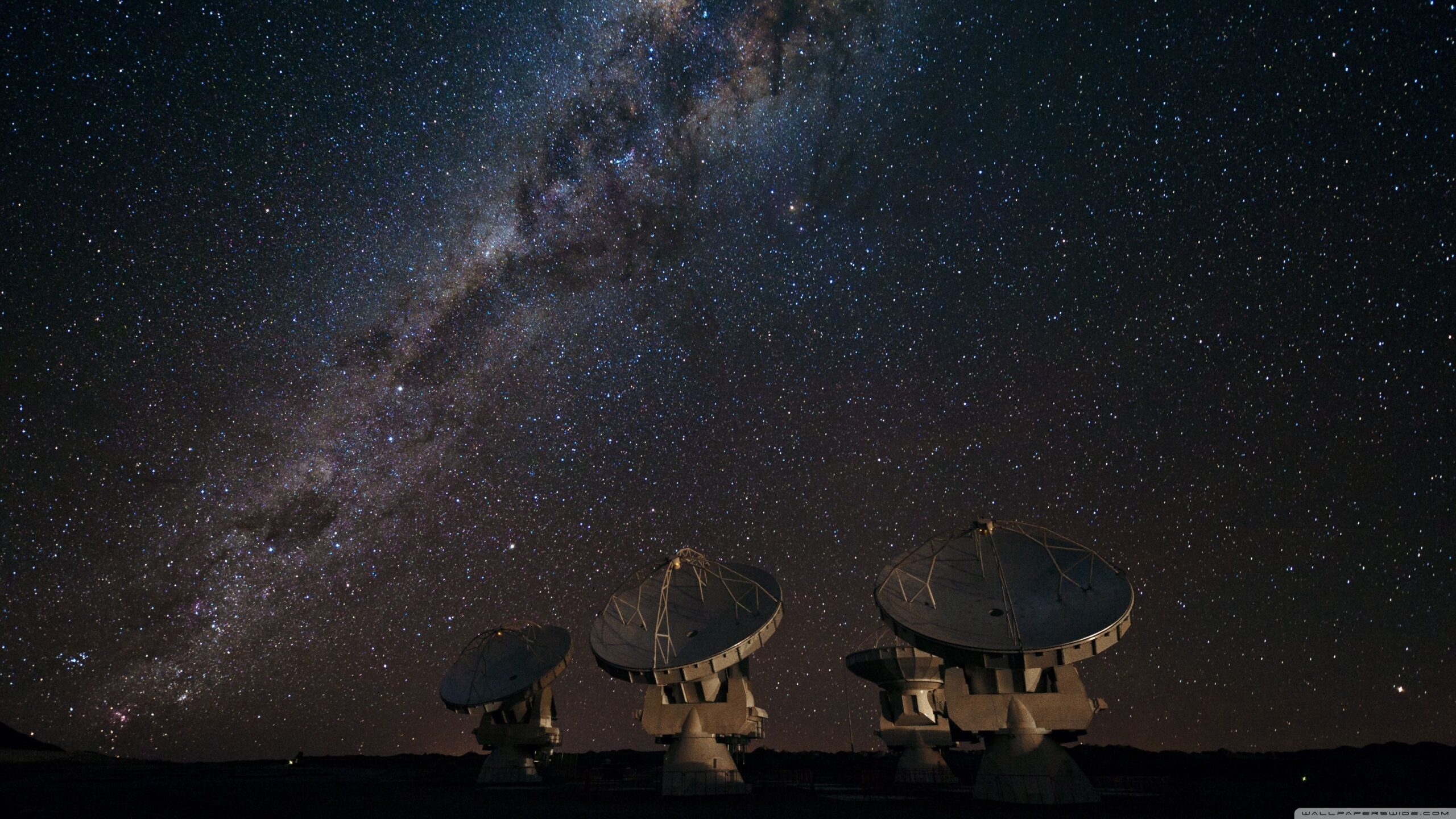 Satellite Array Night HD desktop wallpapers : Fullscreen : Mobile