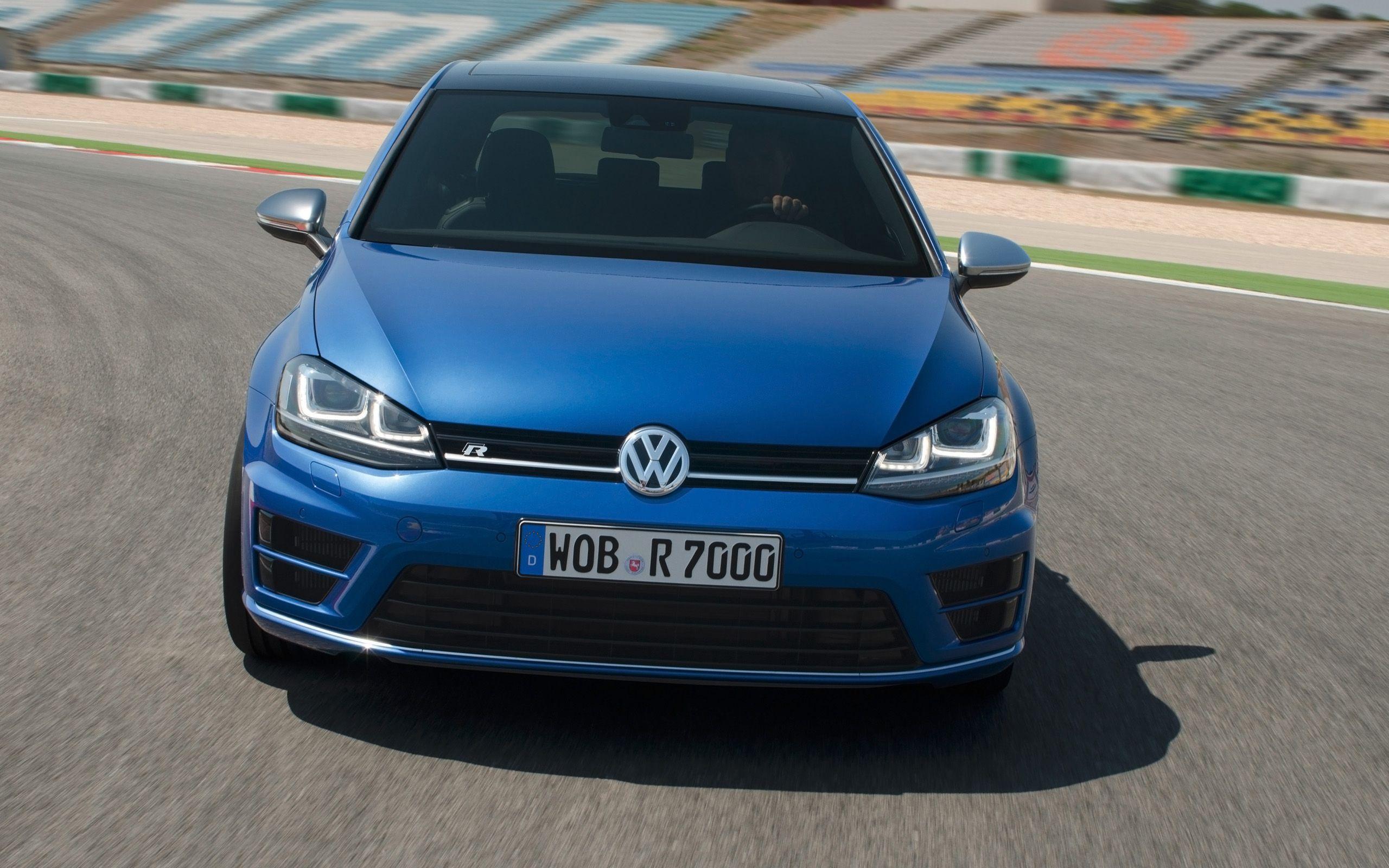 2014 Volkswagen Golf R golf