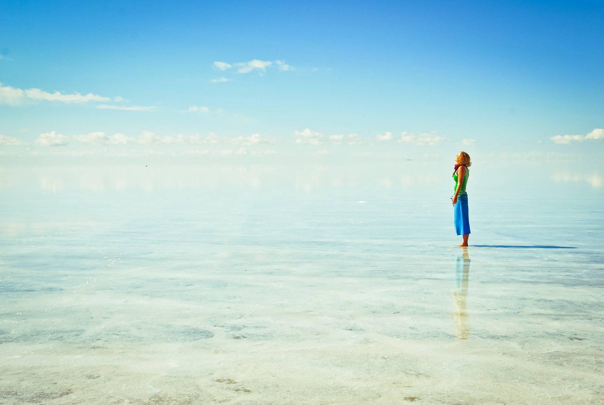 girl bolivia salar de uyuni altiplano HD wallpapers