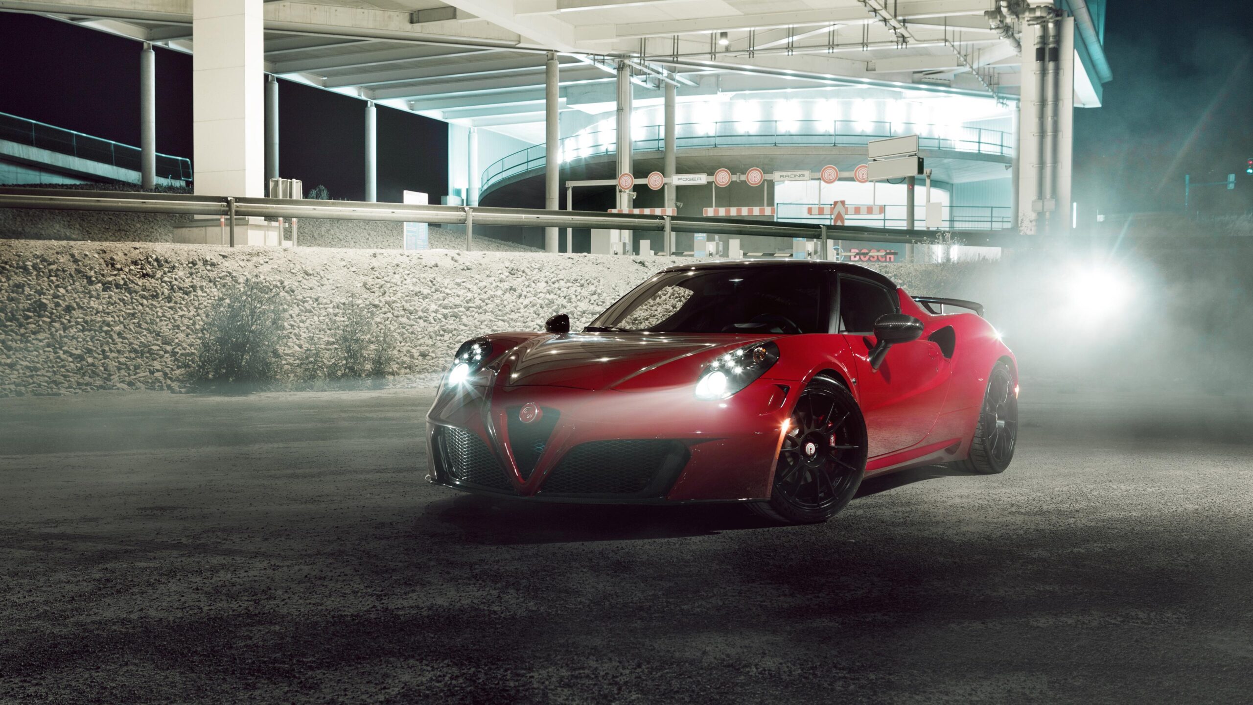 Alfa Romeo 4C by Pogea Racing : wallpapers