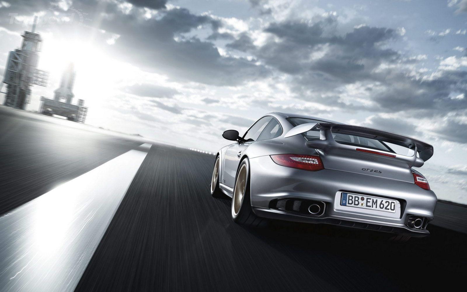 2011 Porsche 911 GT2 RS wallpapers