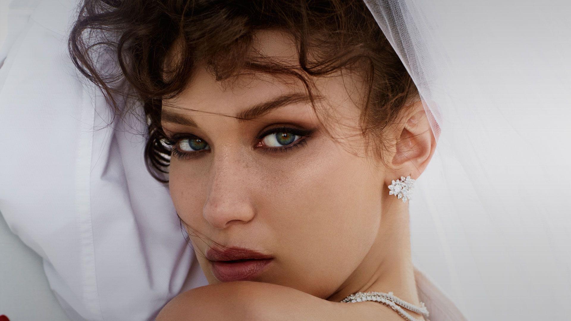 Bella Hadid Wallpaper Backgrounds