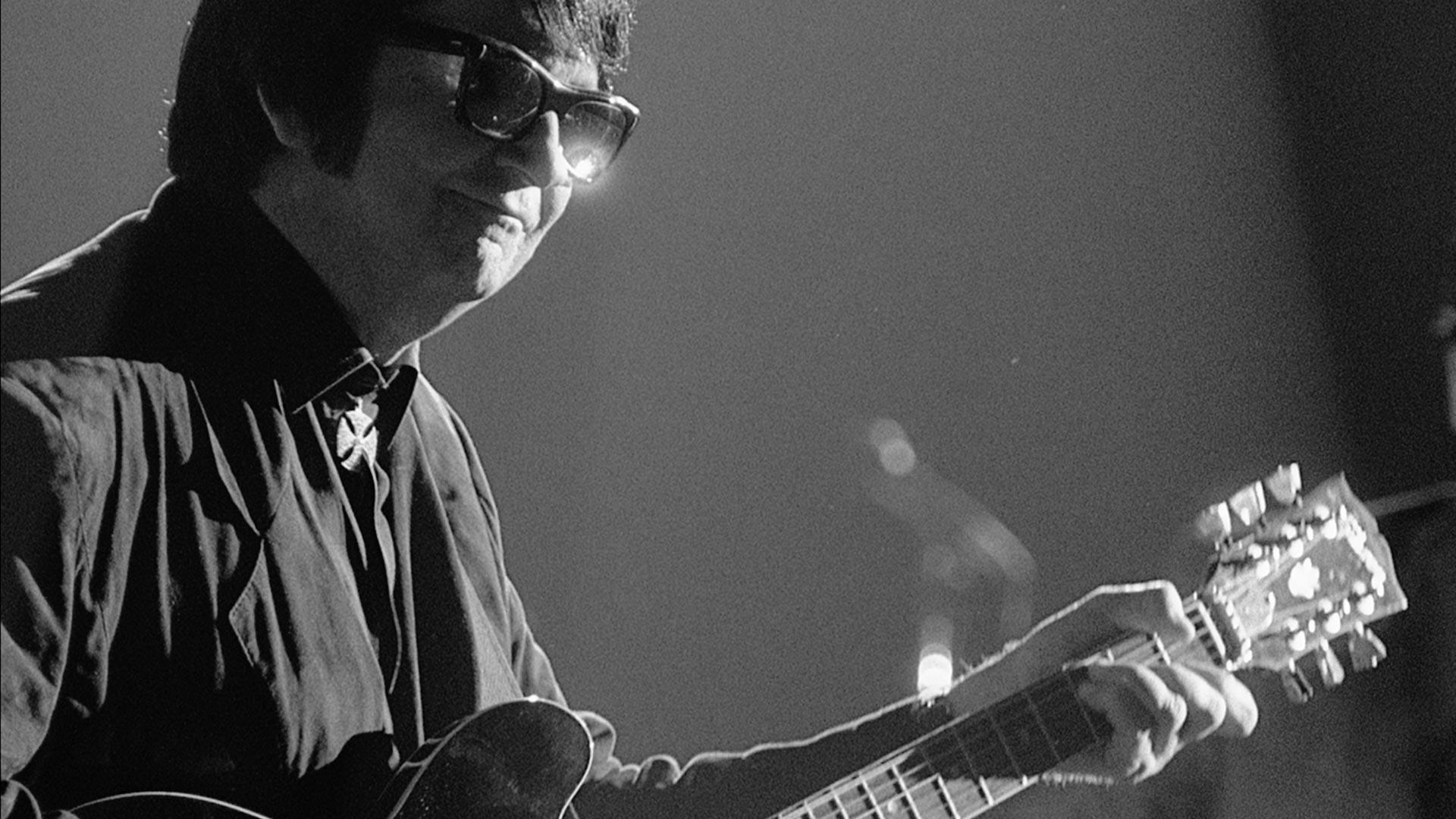 Roy Orbison: Black & White Night 30