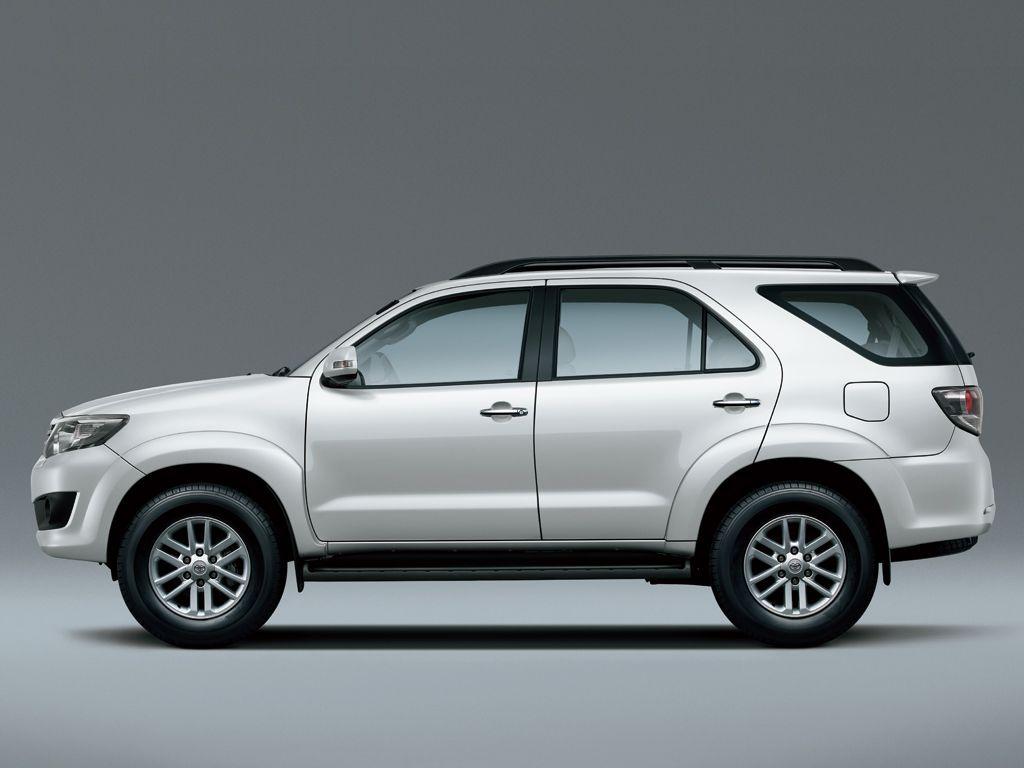 2012 Toyota Fortuner – pictures, information and specs