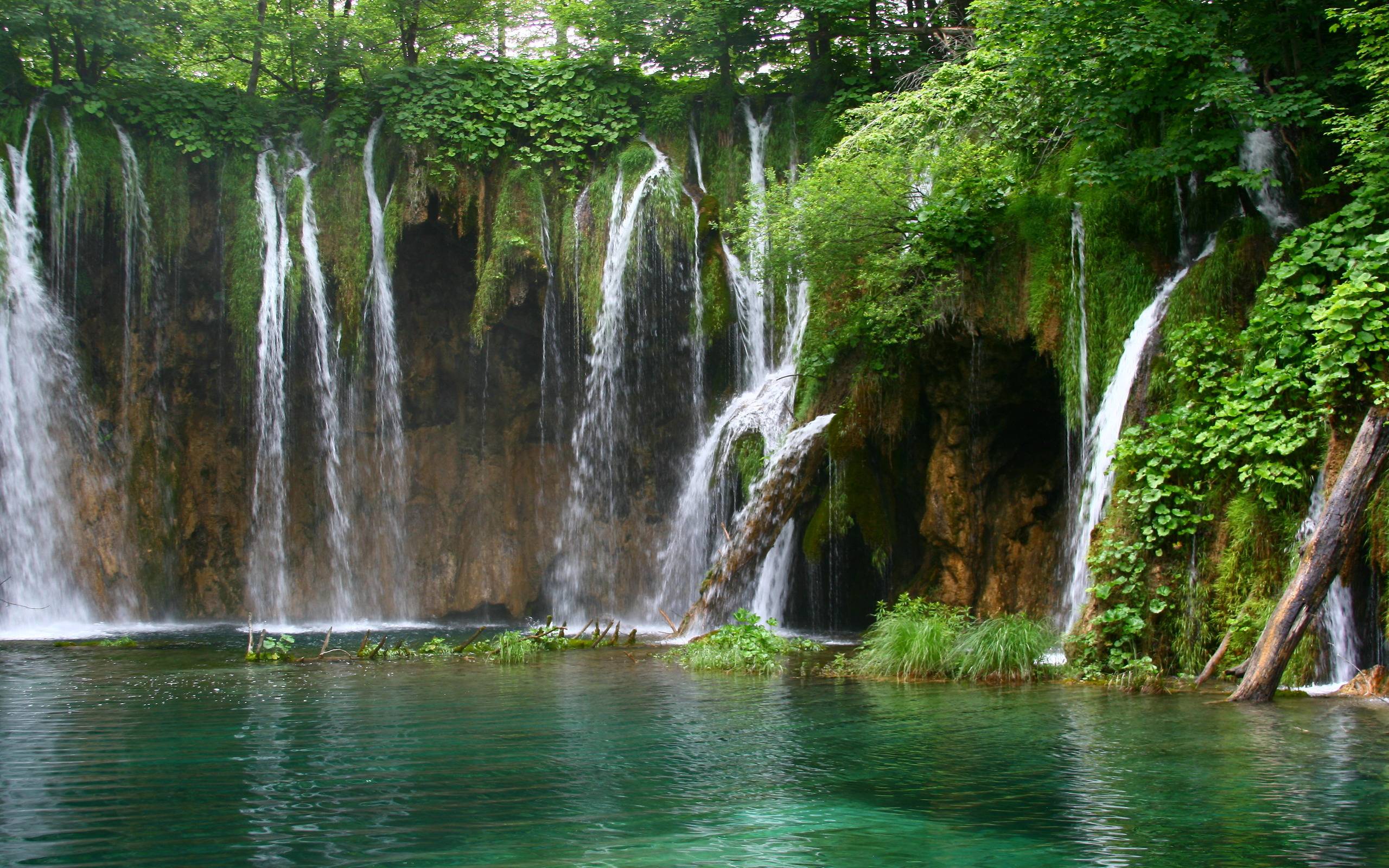 Download Beautiful Waterfalls Wallpapers For Nokia C5