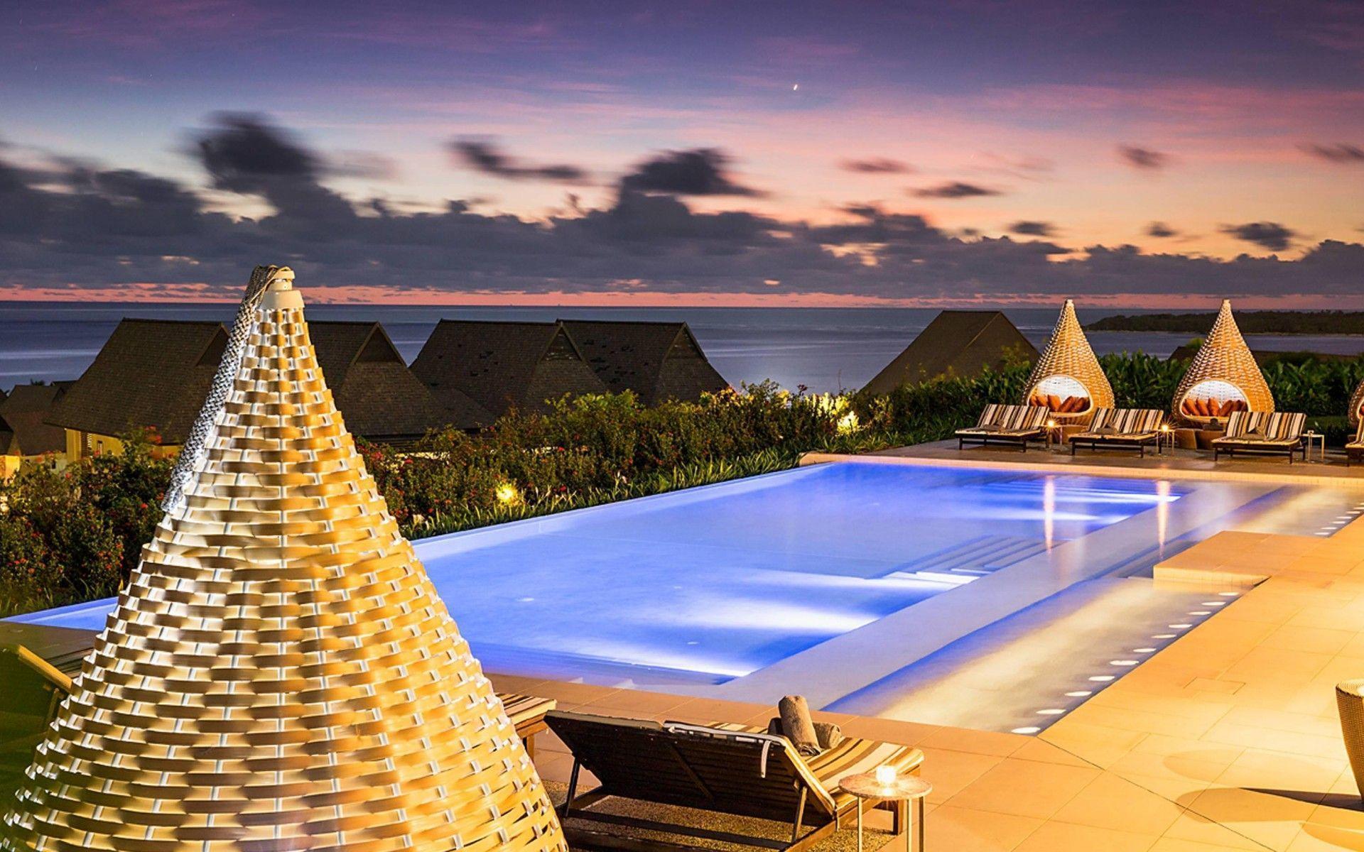 HD Sunset Pool in Fiji