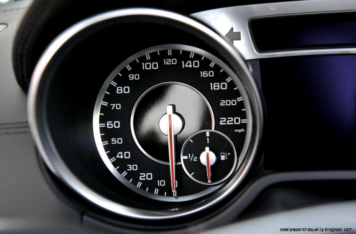 Bugatti Veyron Speedometer Mph