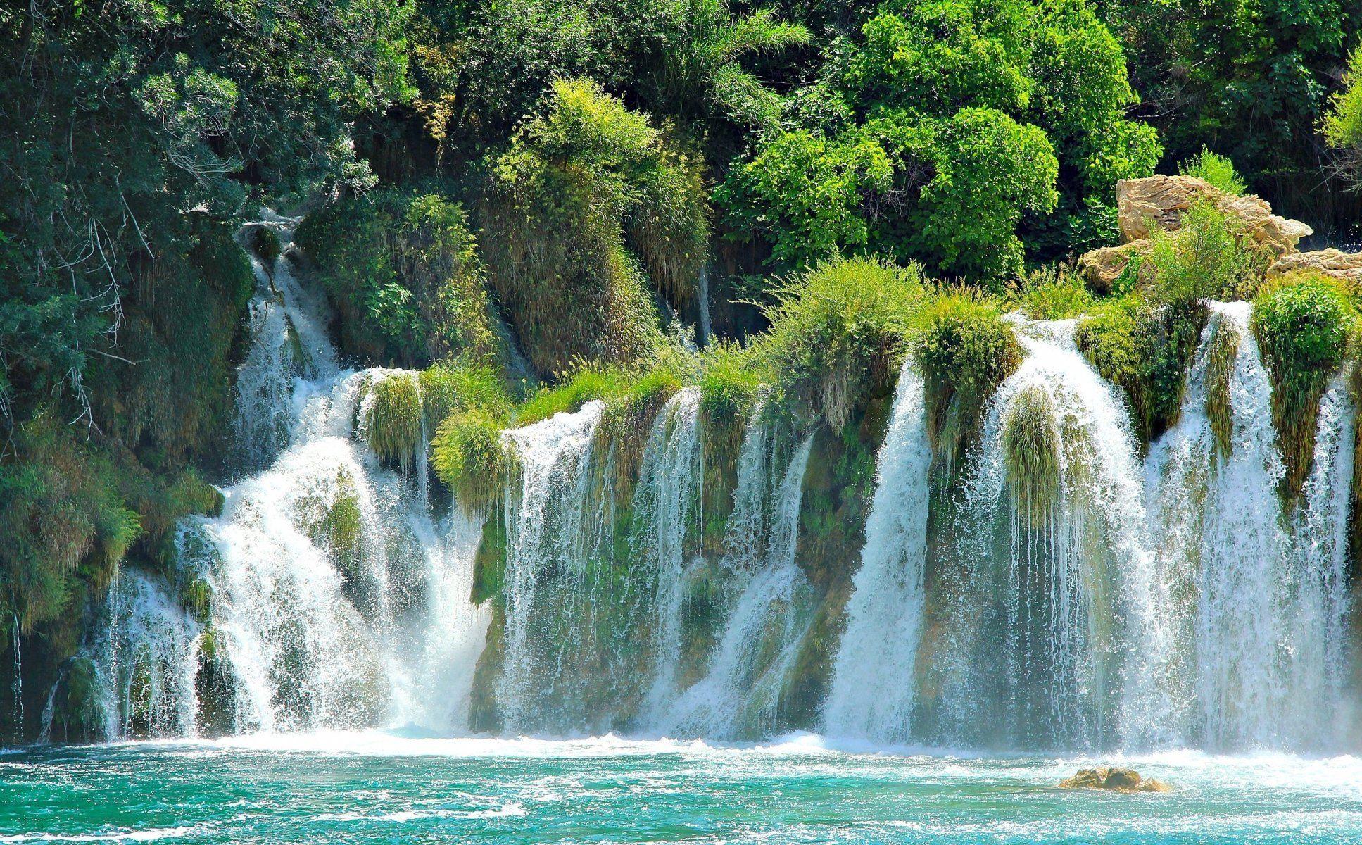 croatia plitvice lakes national park waterfalls croatia national