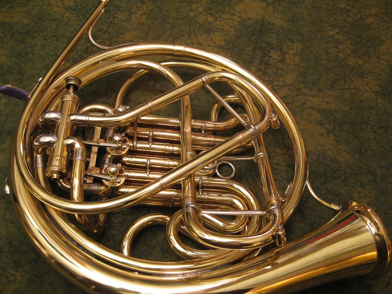 French horn HD Wallpapers