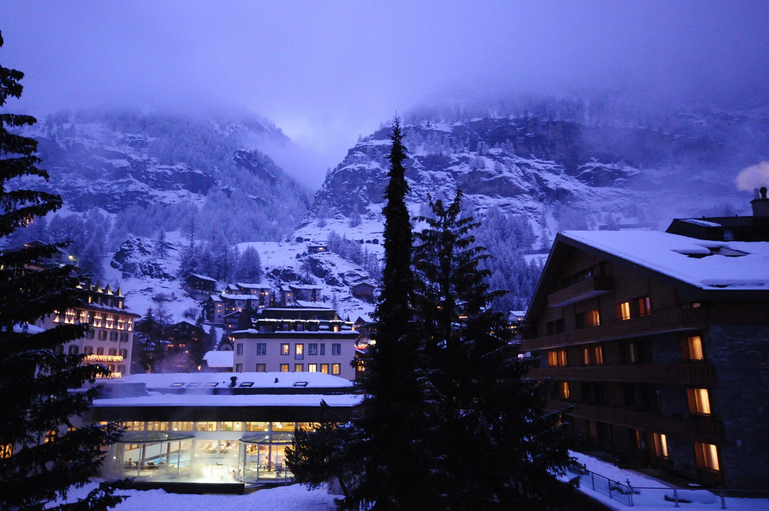 Fondos de Pantalla Suiza Zermatt in the Swiss Alps Ciudades