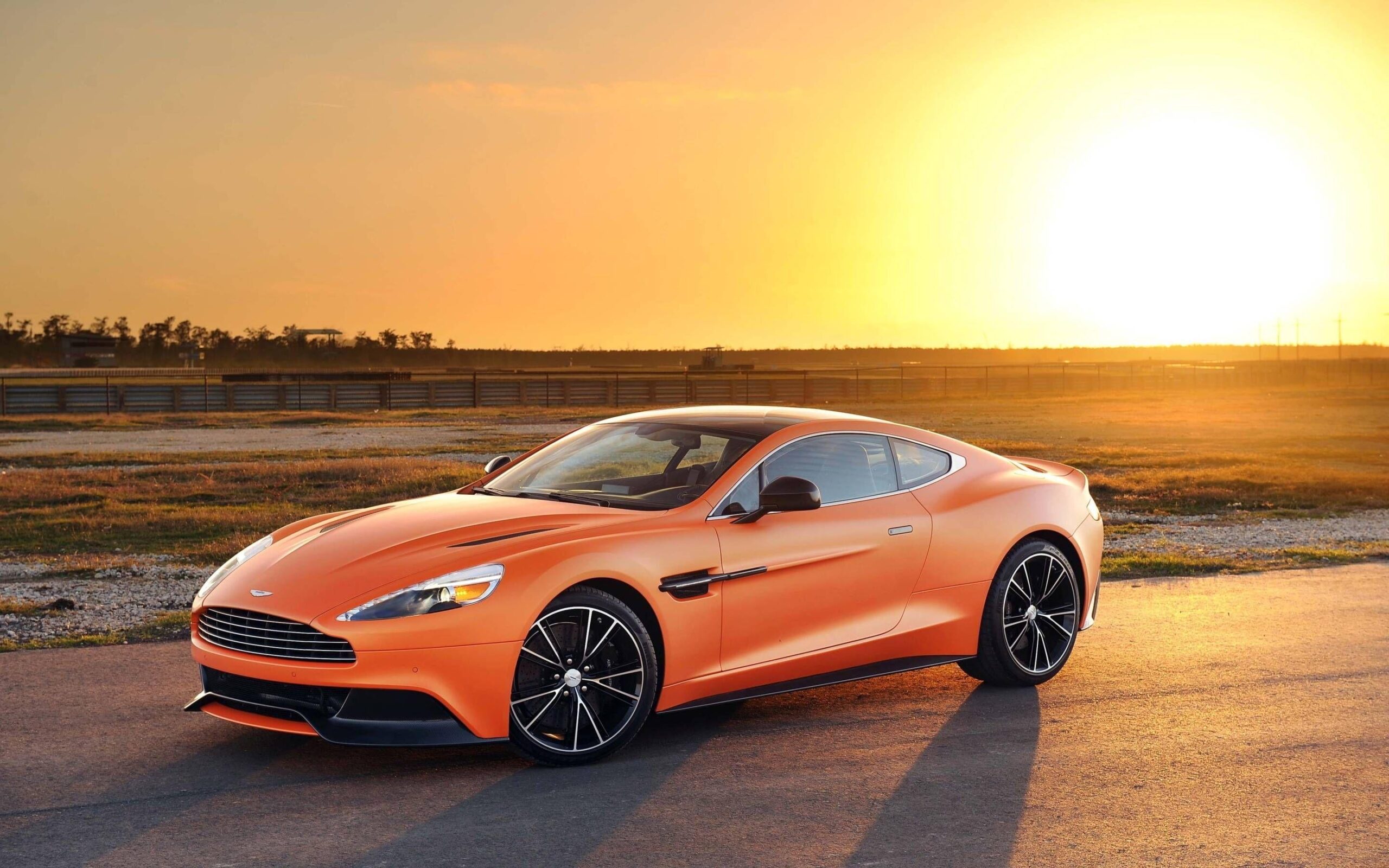 Aston Martin Vanquish Wallpapers Image