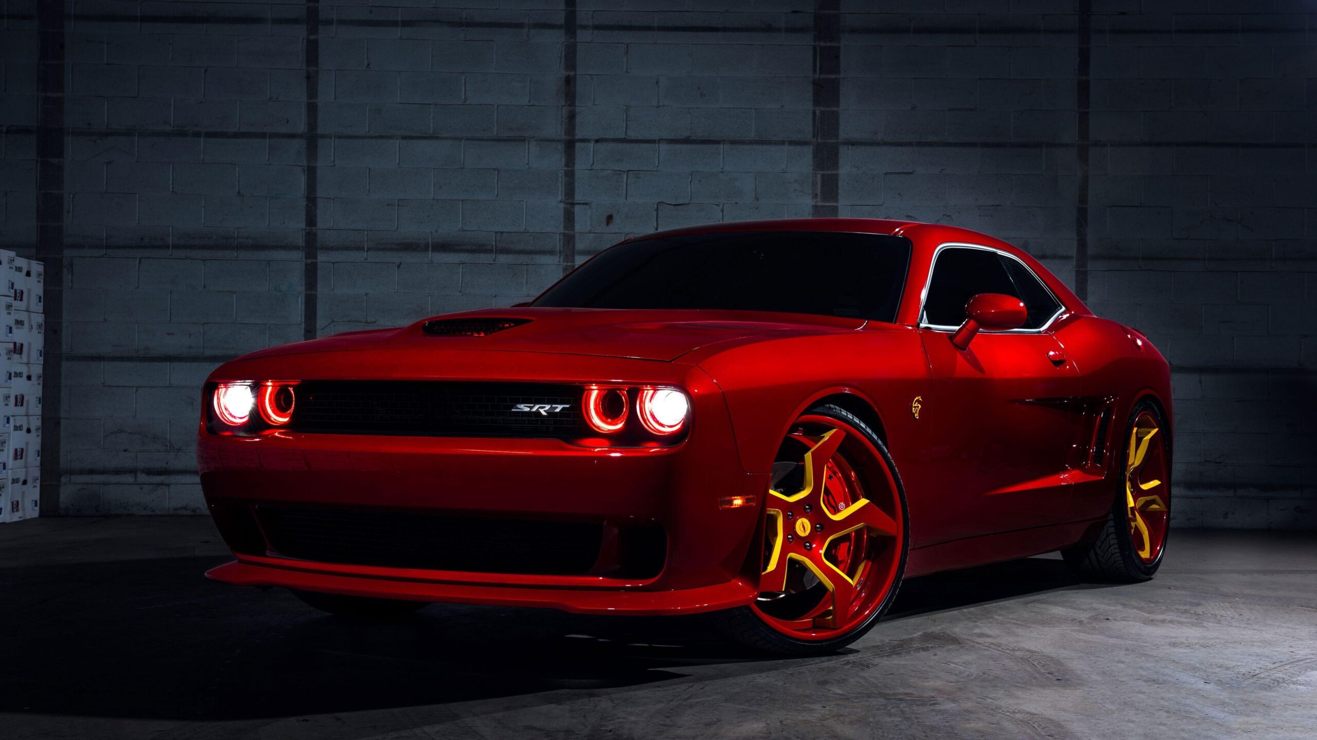 Dodge Challenger SRT Hellcat Flash 4k hd