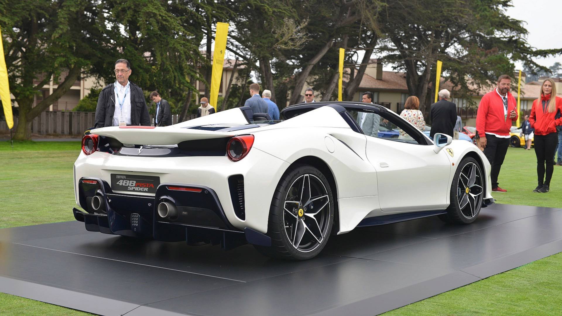 Ferrari 488 Pista Spider Unveiled As Company’s 50th Droptop Model