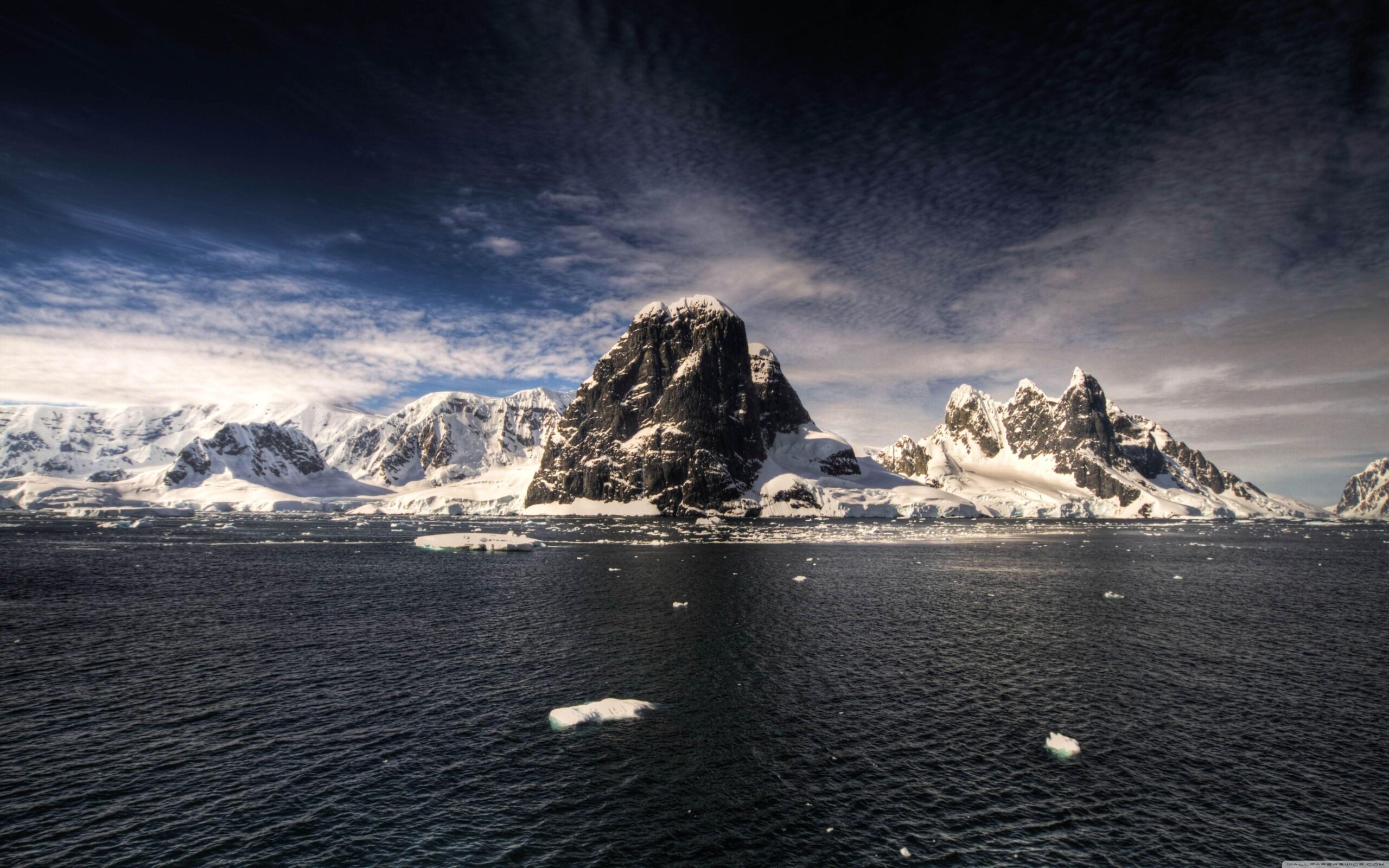 Antarctica HD desktop wallpapers : Fullscreen : Mobile : Dual Monitor