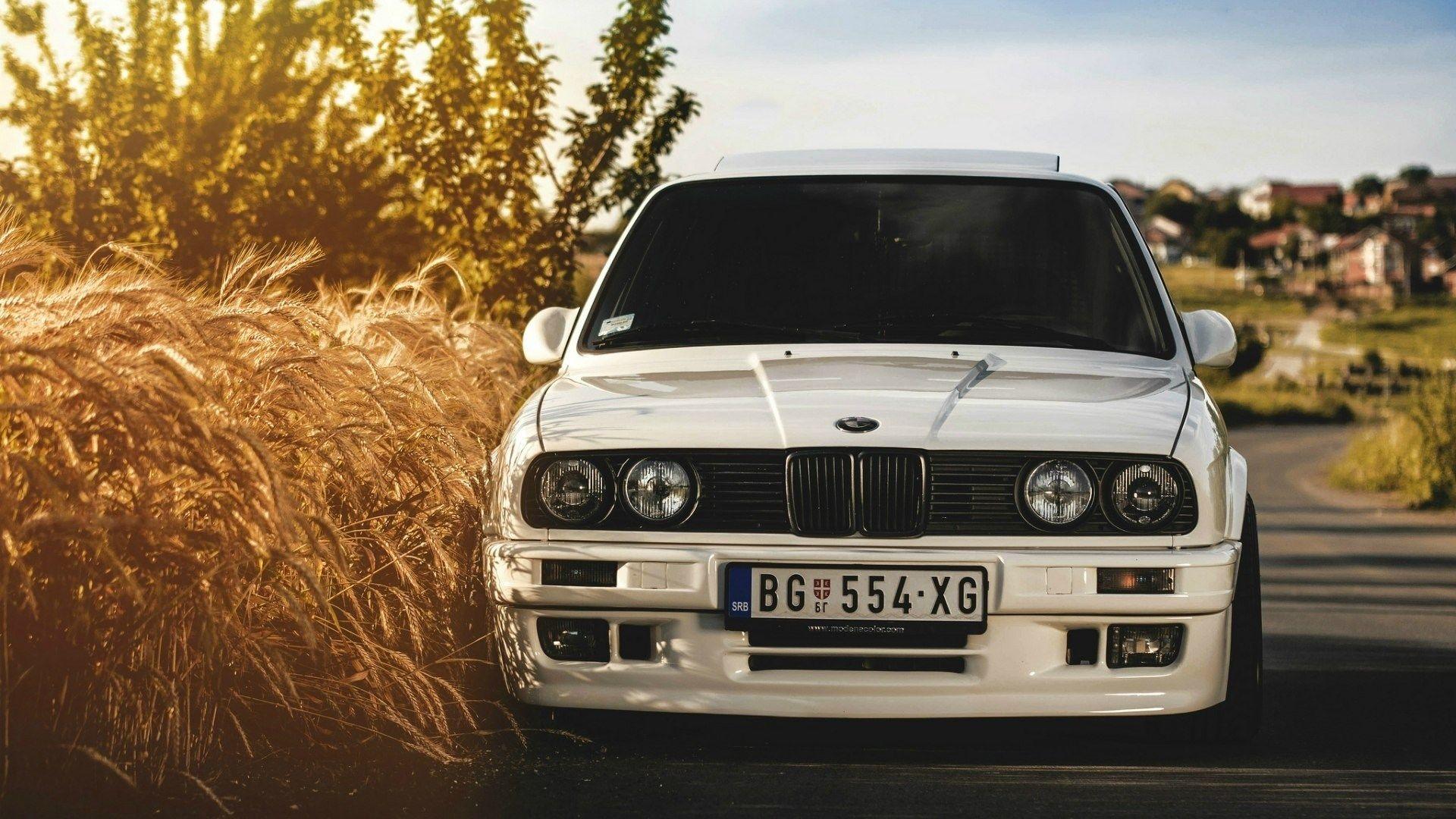 bmw e30 white