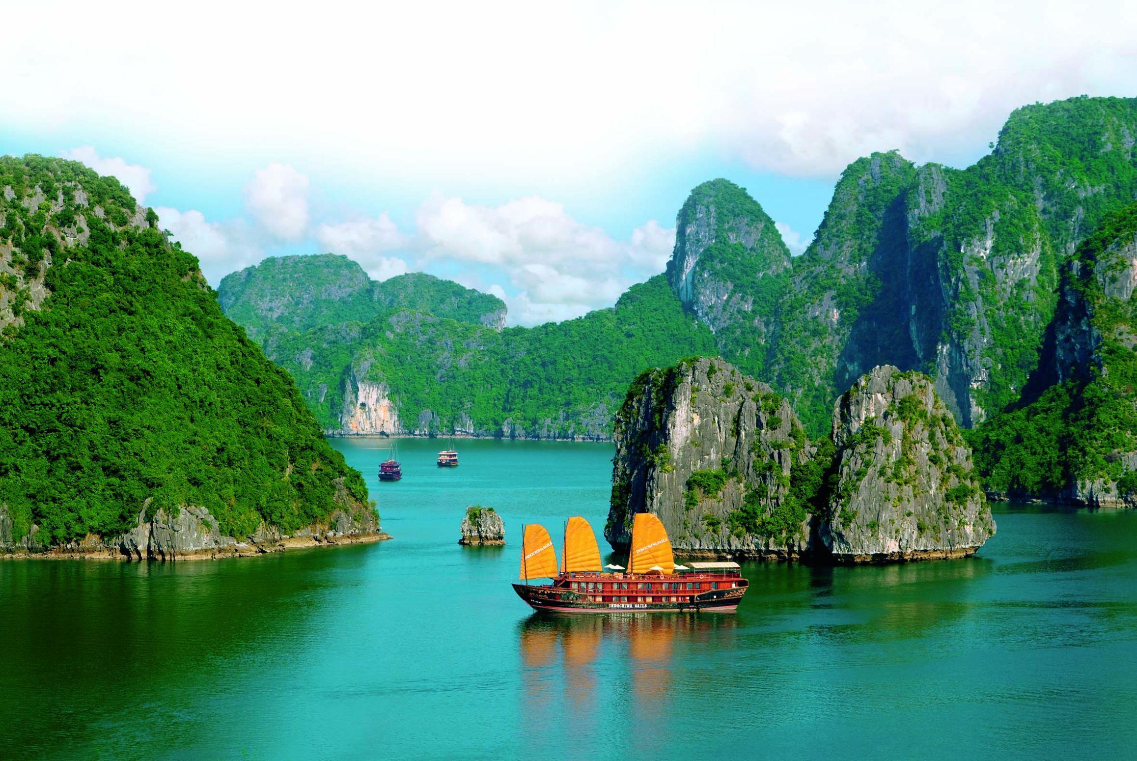 Cool Wallpapers of Beautiful Nature in Vietnam