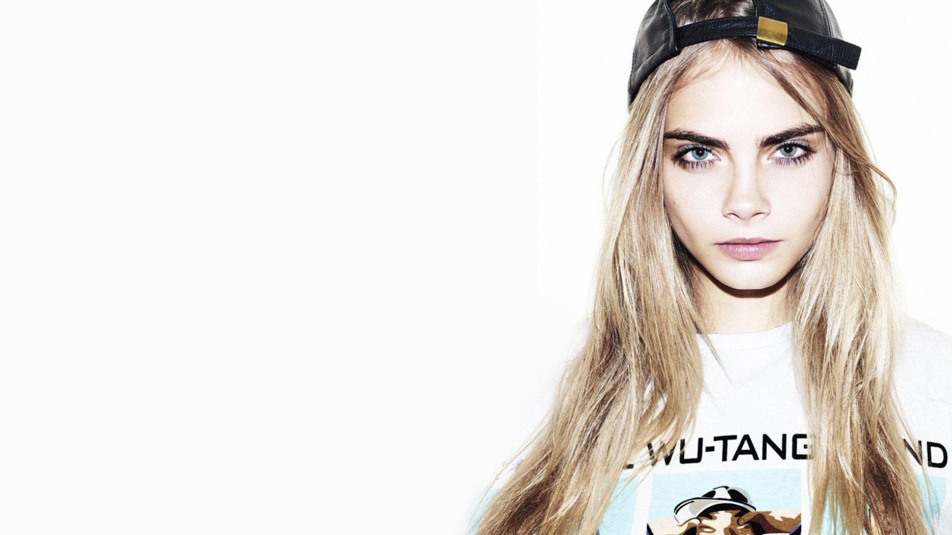 Cara Delevingne download free HD wallpapers