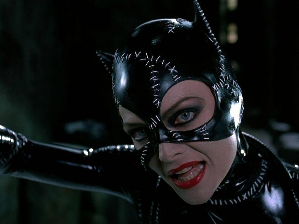 Michelle Pfiefer As Catwoman Wallpapers 1024×768