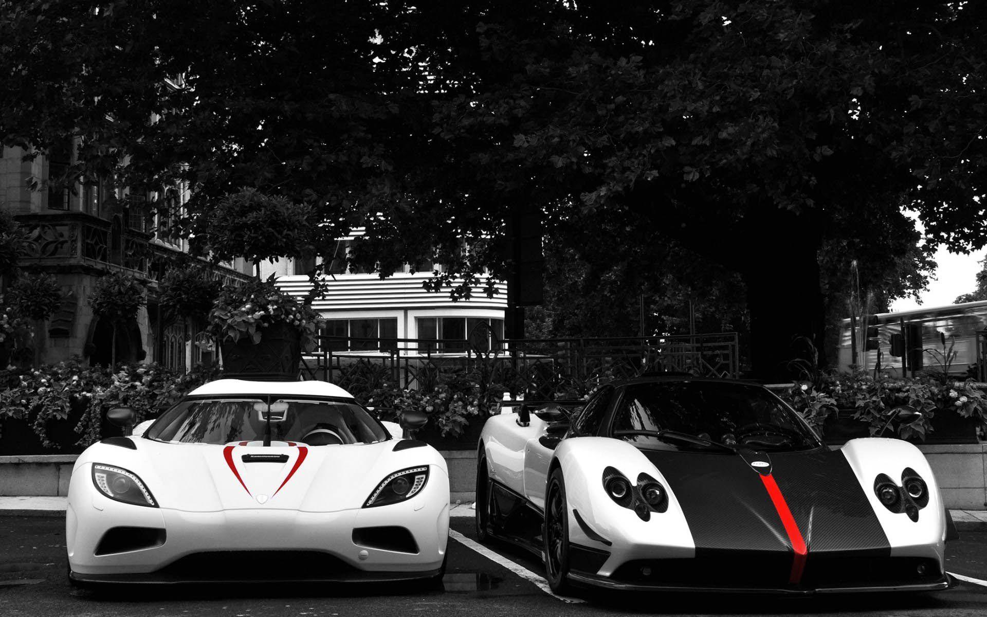 White Koenigsegg Agera R VS Black & White Pagani Zonda