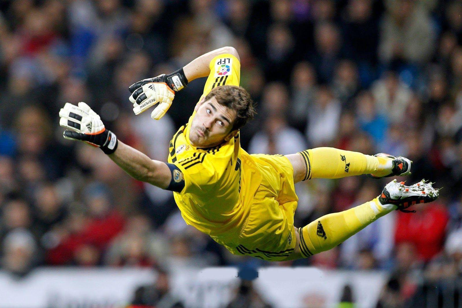 Iker Casillas Latest Hd Wallpapers 2013