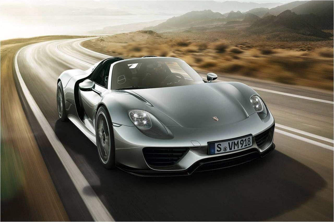 Porsche 918 Spyder Maximum Speed: 340 km/h