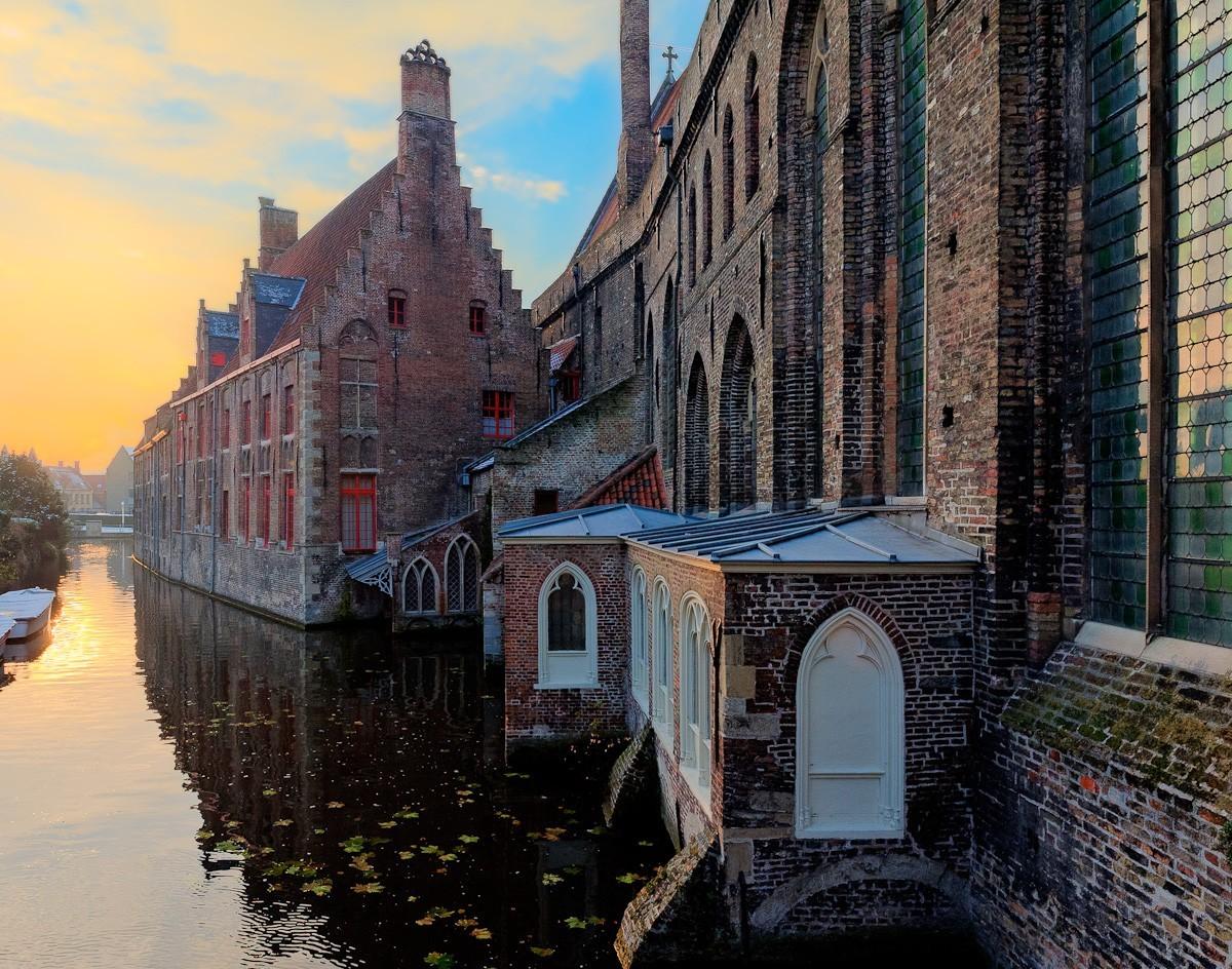 Clouds houses europe belgium rivers cities bruges wallpapers