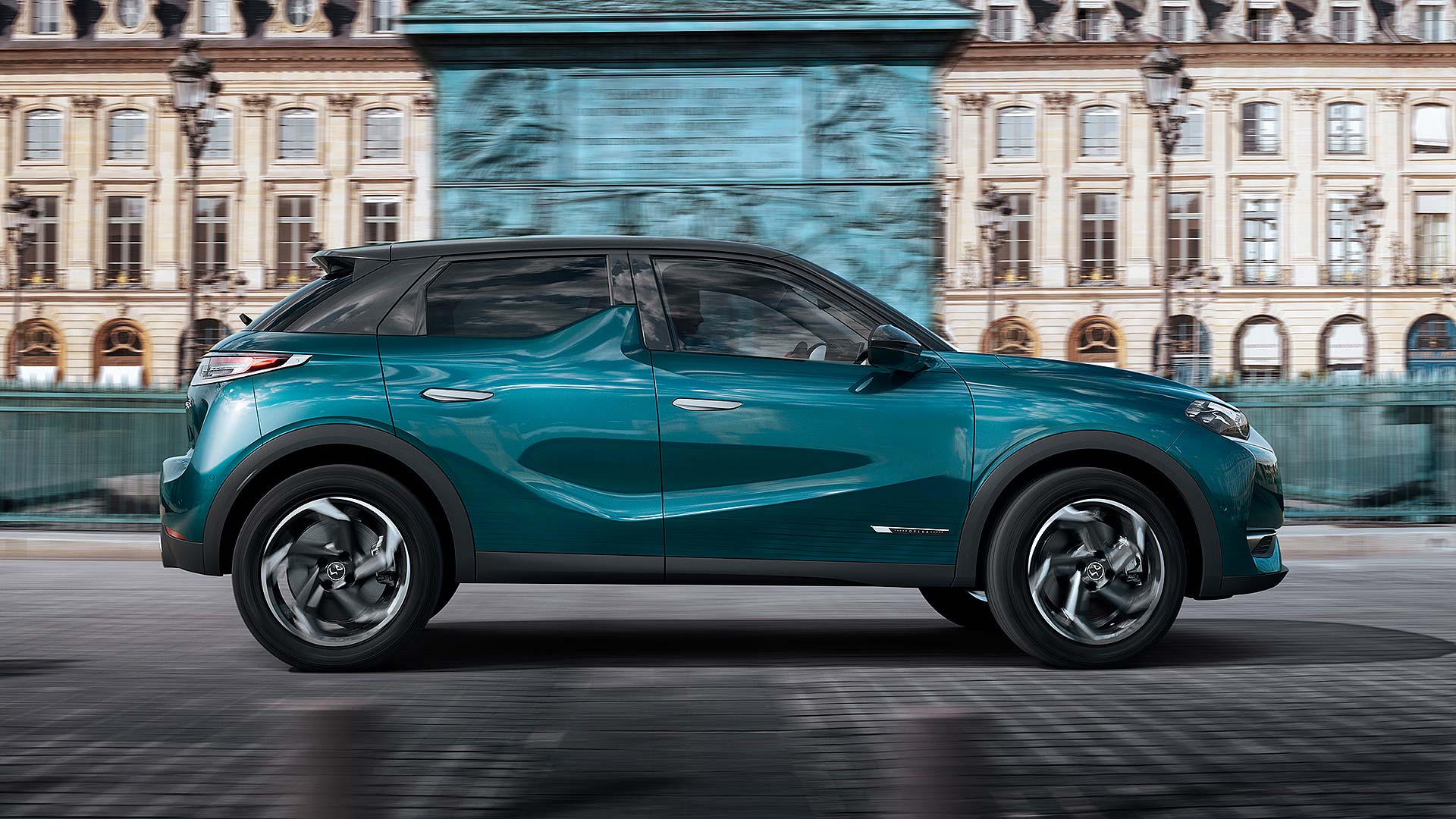 DS 3 Crossback SUV priced from £21,550, arrives May 2019