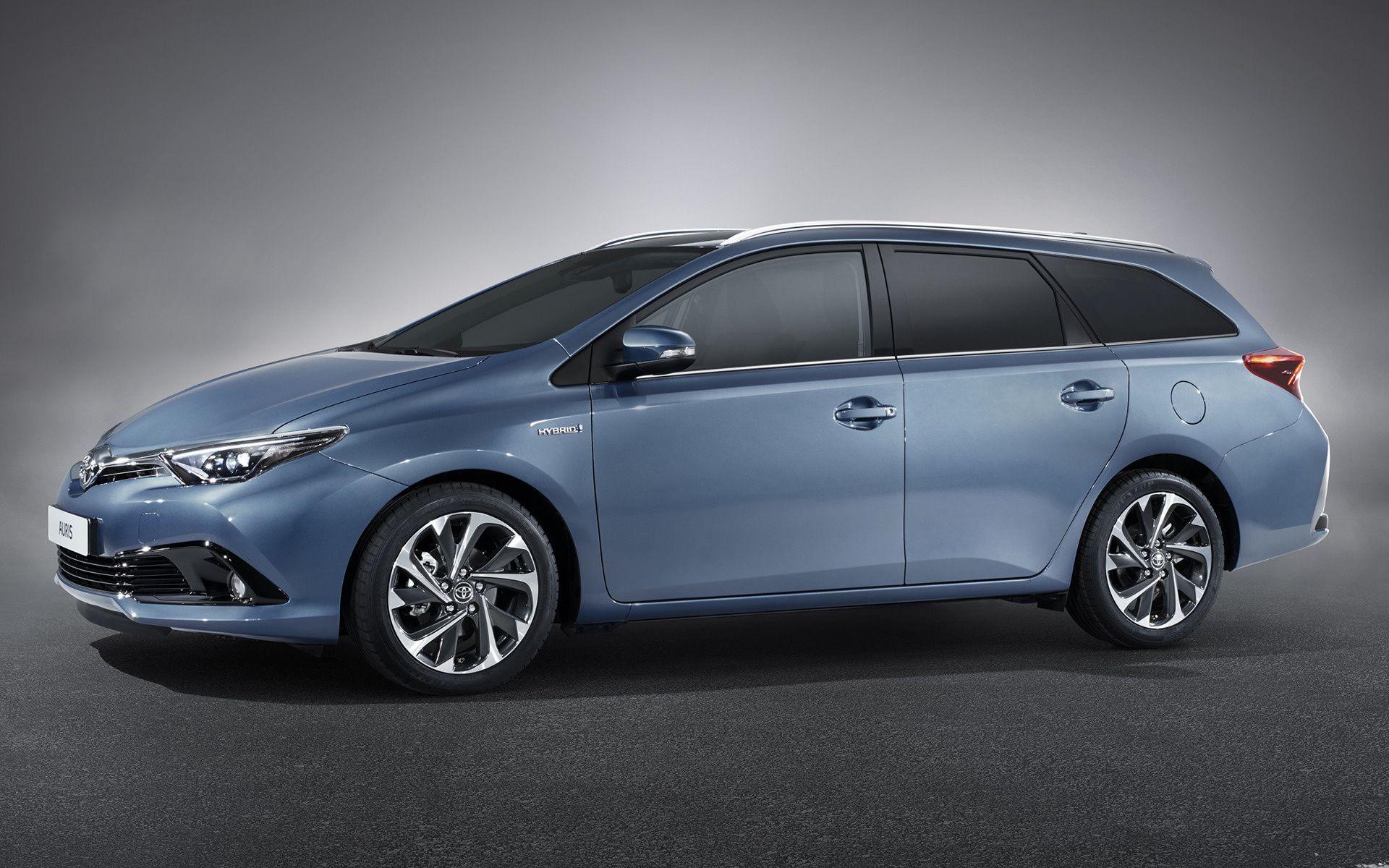 Toyota Auris Touring Sports Hybrid