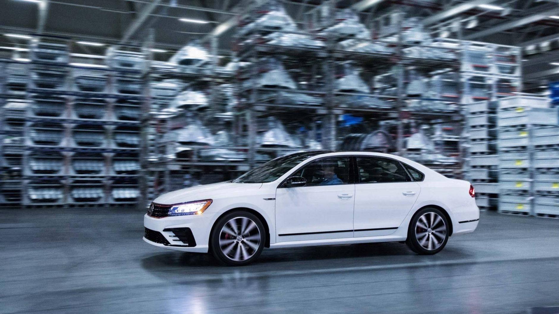 2019 Volkswagen Passat Look HD Wallpapers