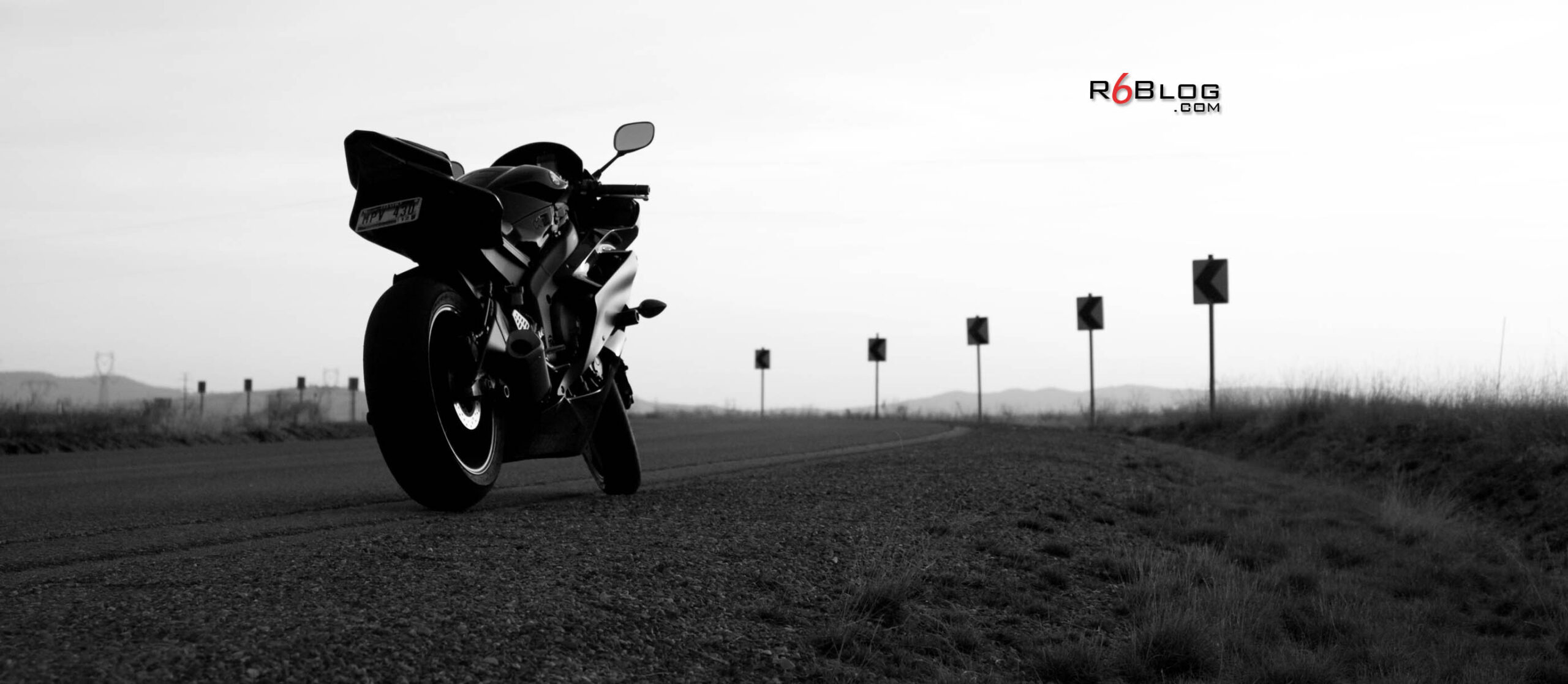 New Yamaha R6 Wallpapers From R6Blog!