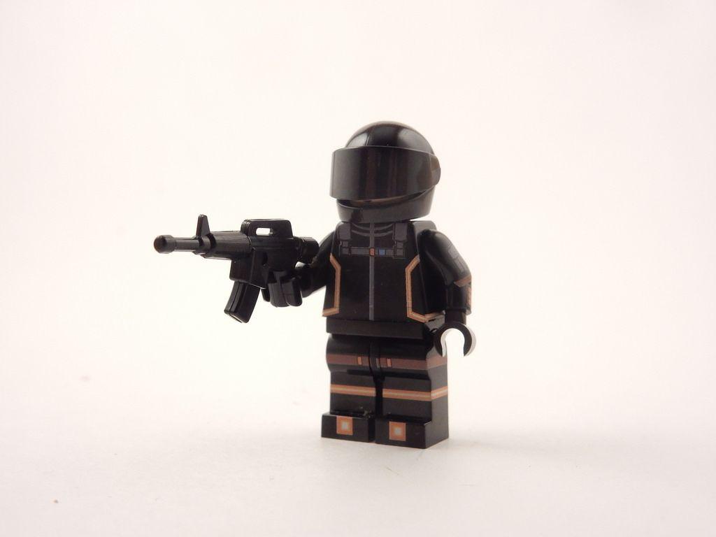 Fortnite Dark Voyager Front