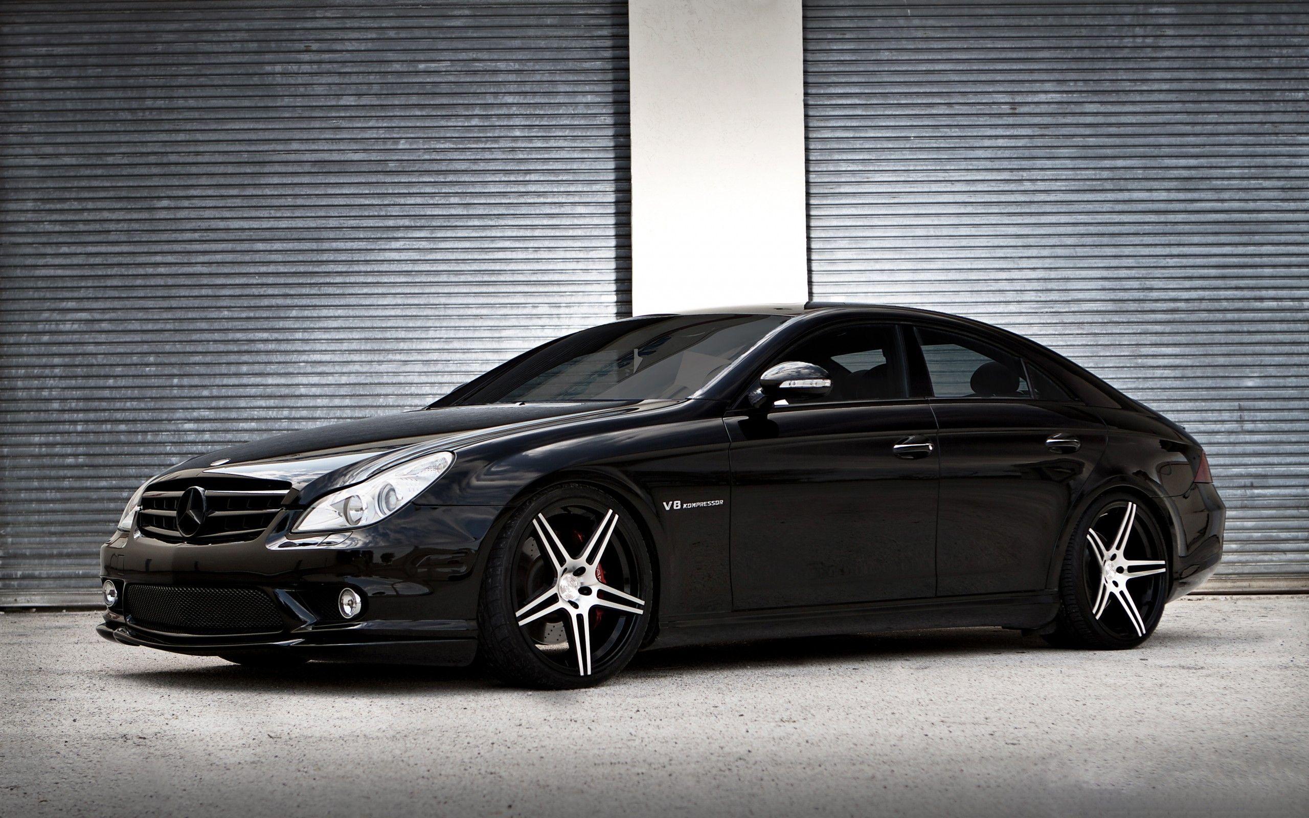 Mercedes Benz CLS55 AMG Wallpapers