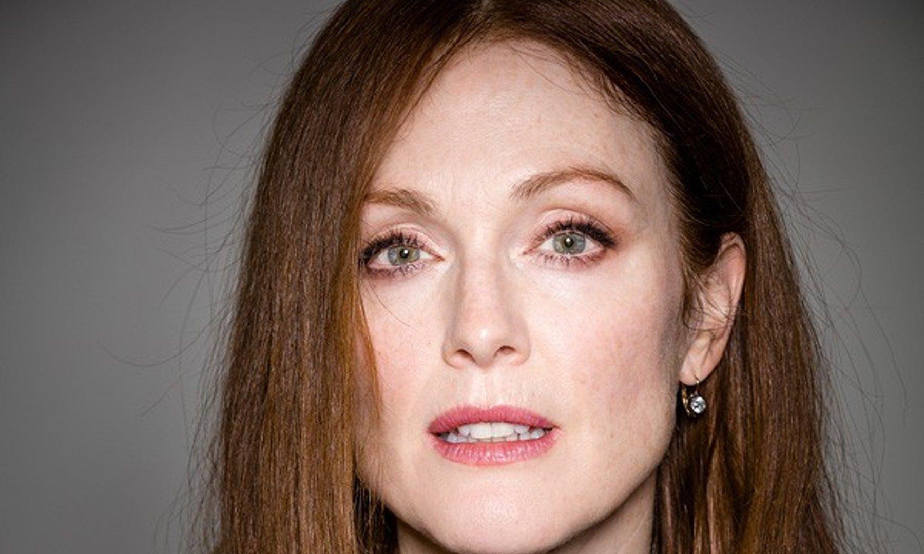 Julianne Moore Photo Close Up