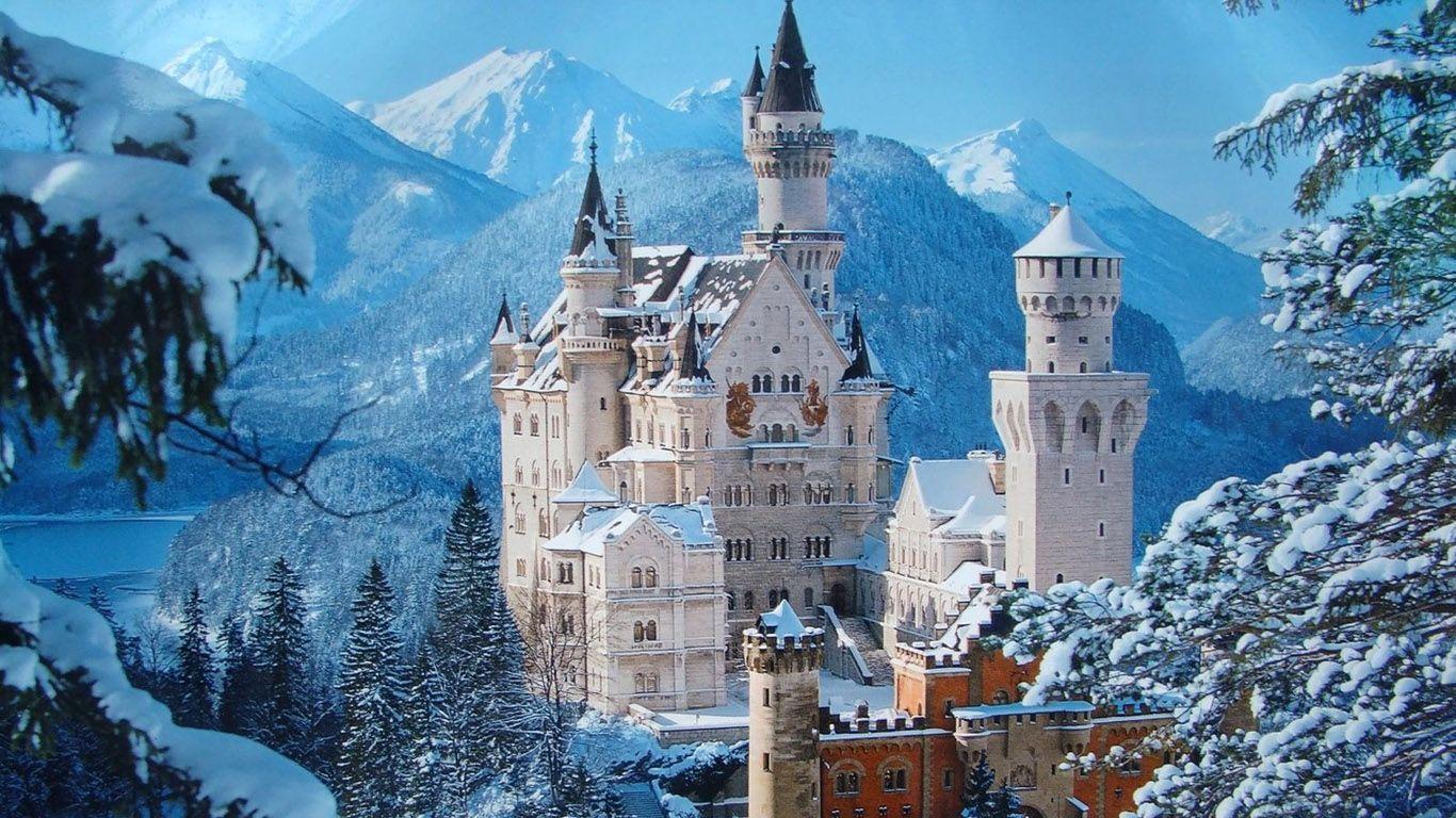 Neuschwanstein Castle Desktop Wallpapers