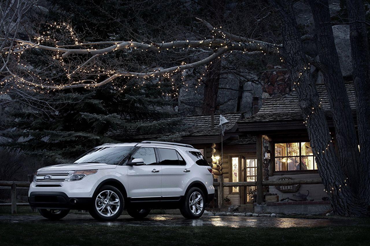 Image Ford 2011 Explorer White Cars Branches Fairy lights