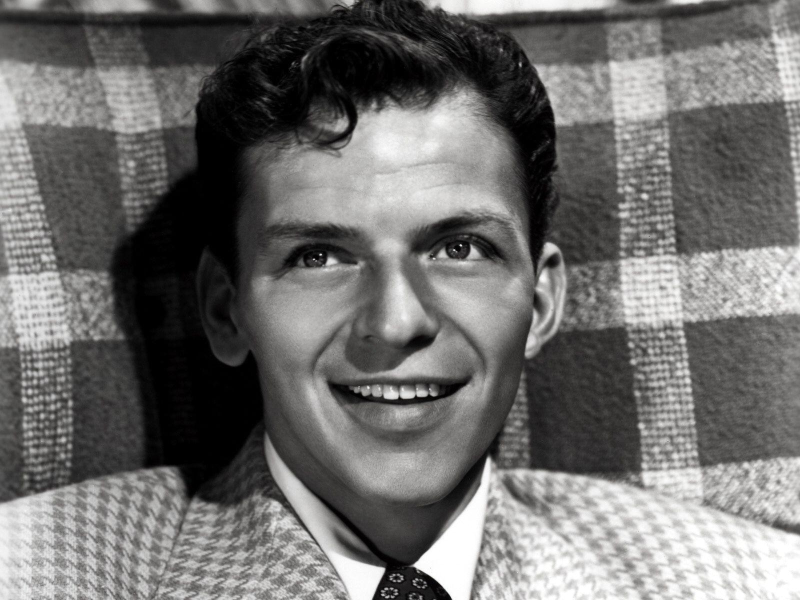 5 HD Frank Sinatra Wallpapers