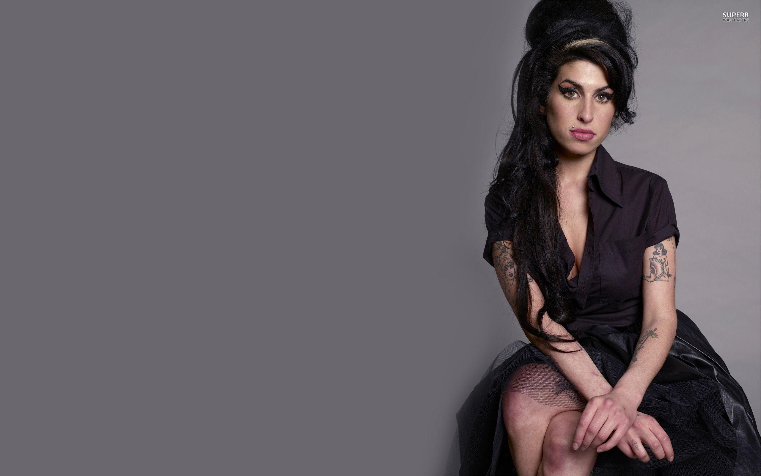 Amy Winehouse Wallpapers