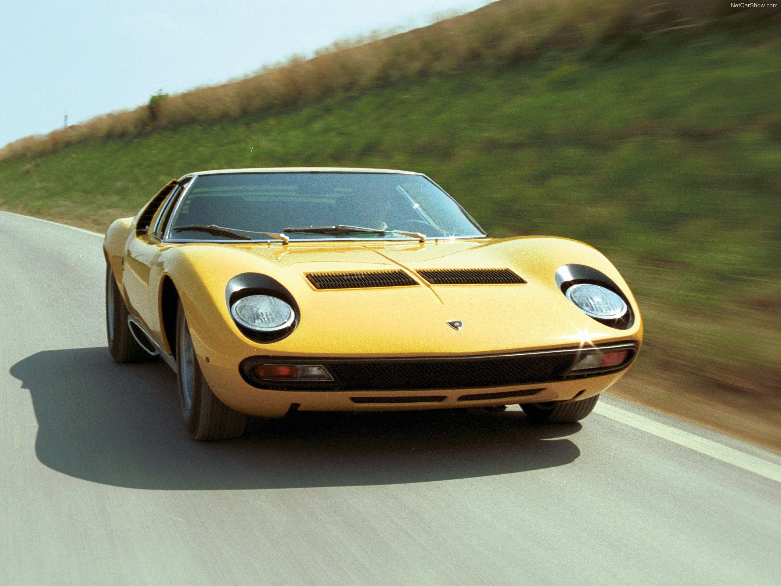 Lamborghini Miura SV