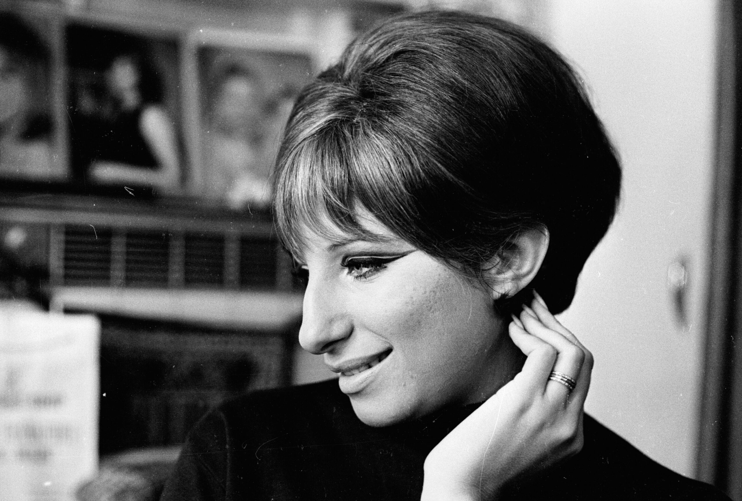 Barbra Streisand Wallpapers