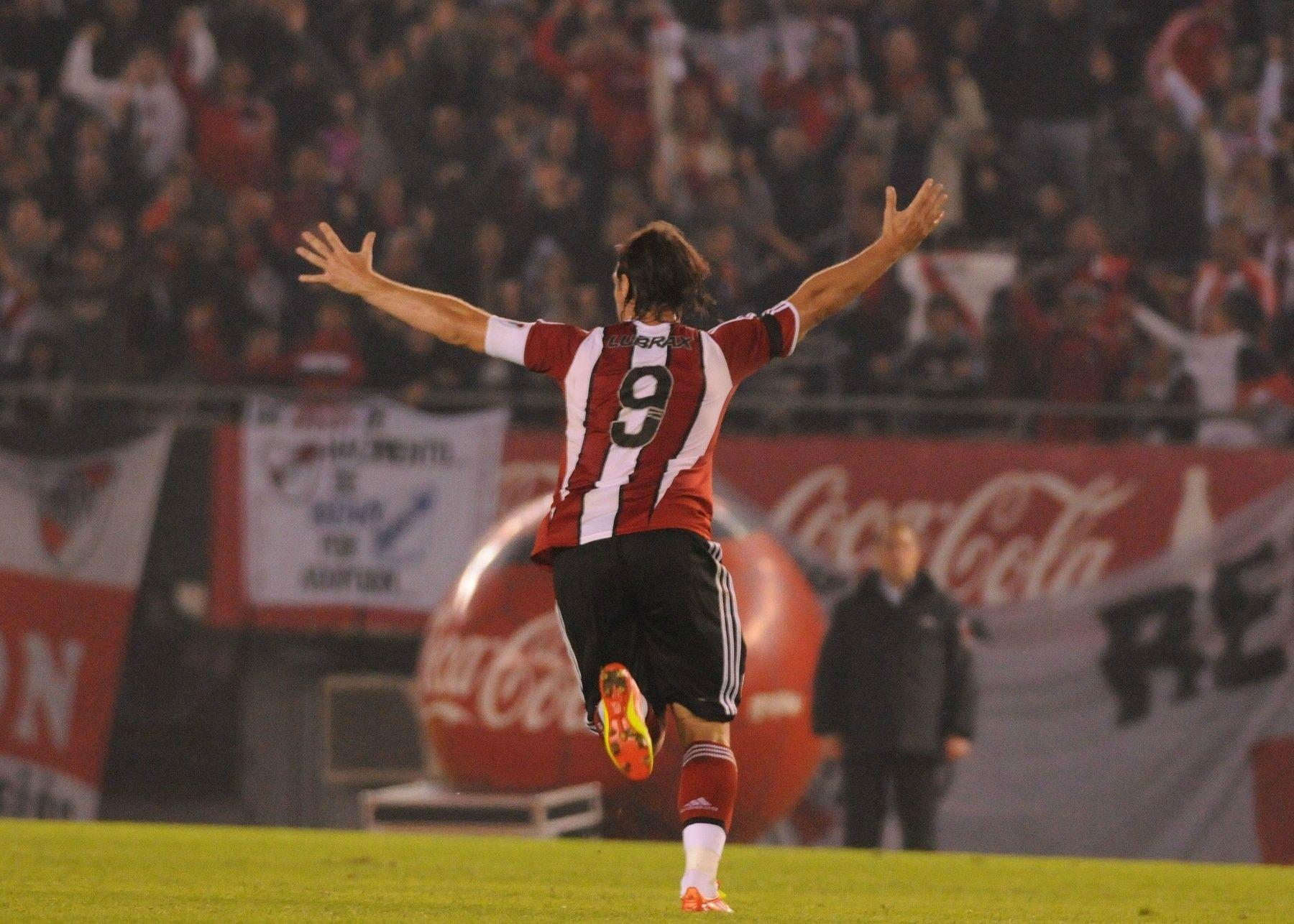 Fernando Cavenaghi, River Plate, Argentina Wallpapers HD / Desktop