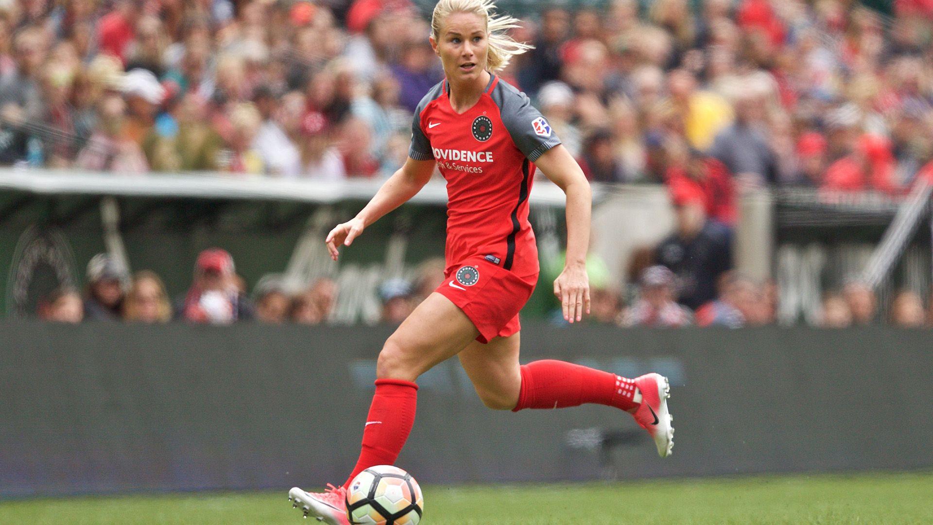 Amandine Henry