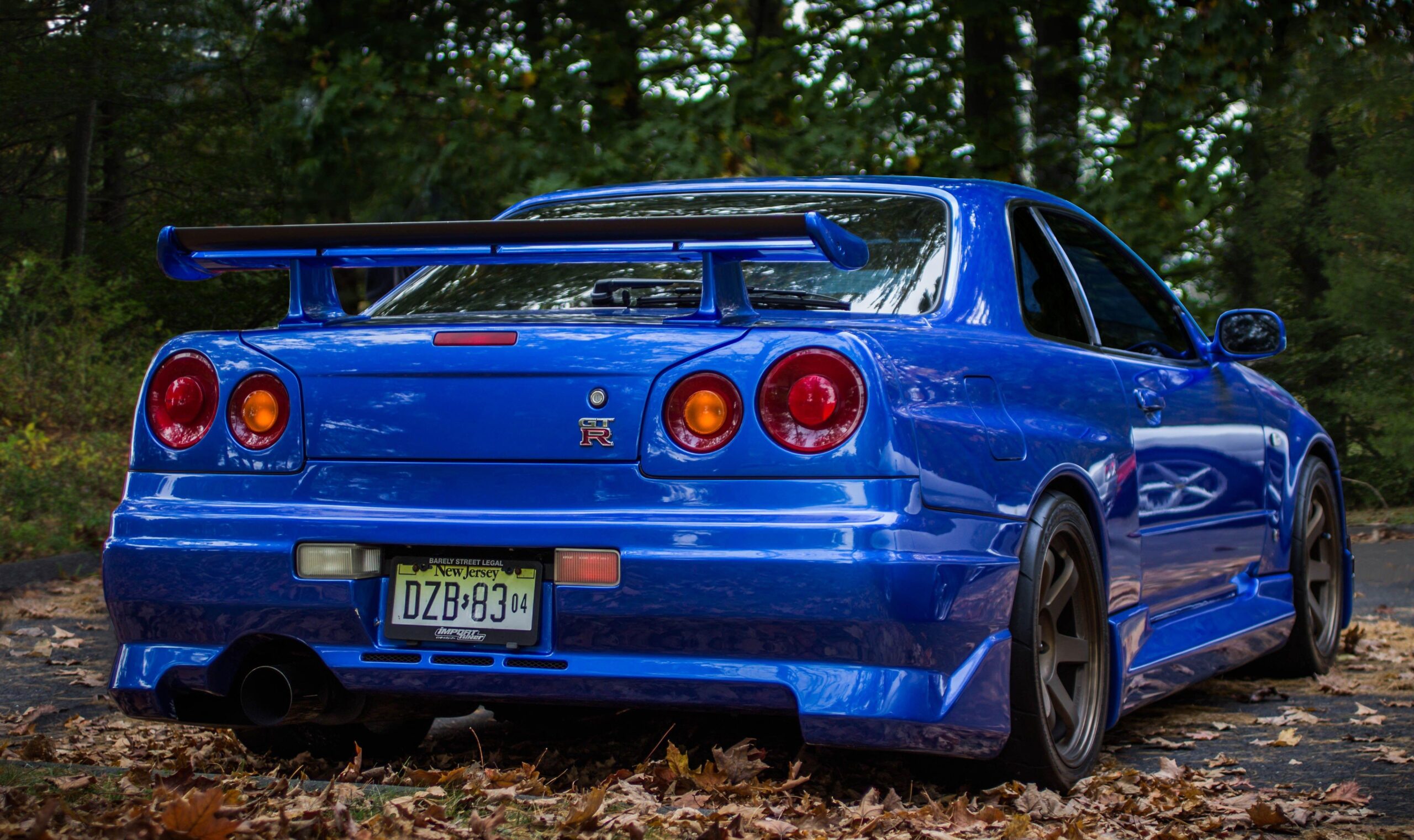 2 Nissan Skyline GT